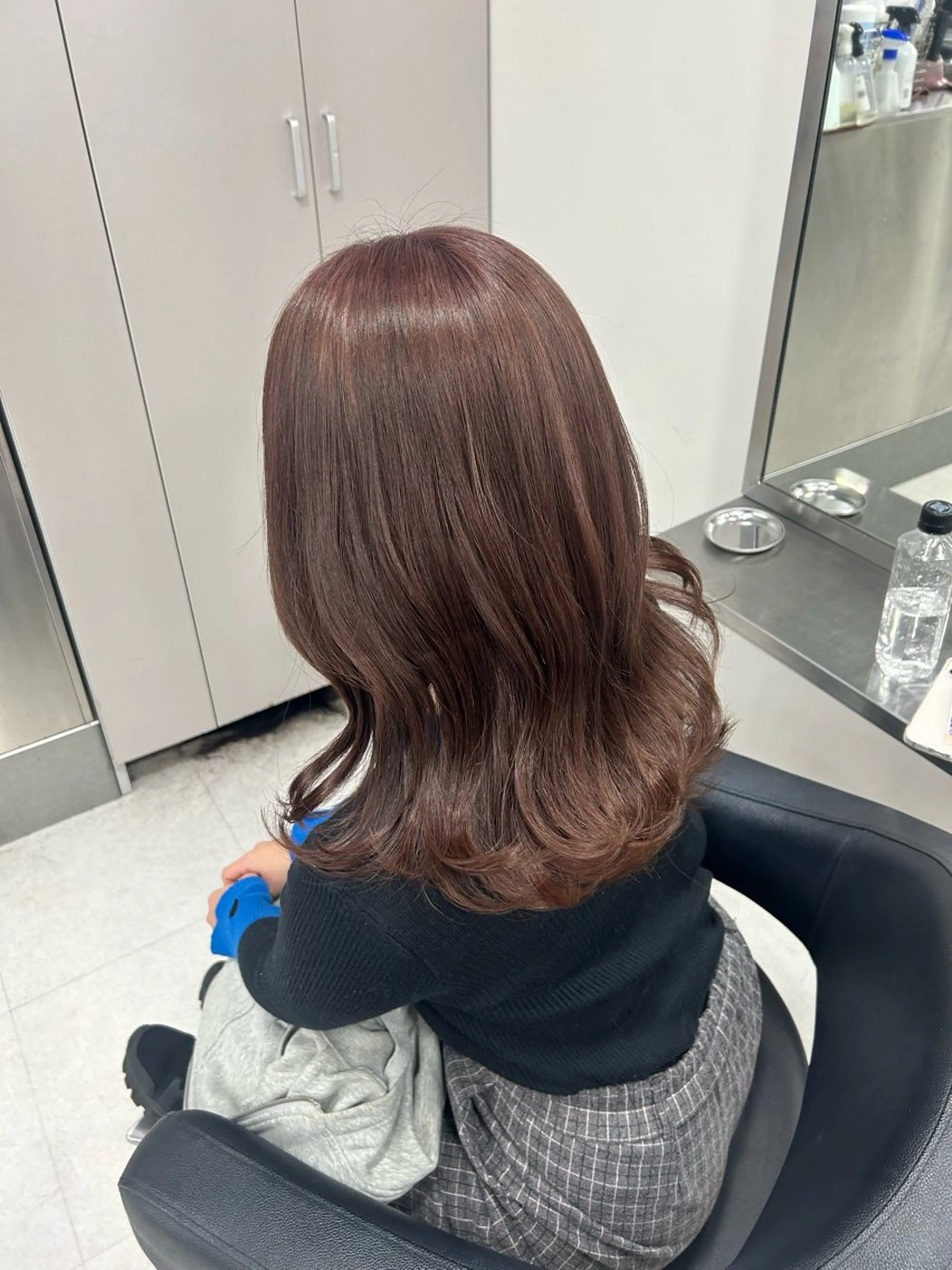 ミディアム カラー ヘアアレンジ MOMO艶髪 🩵モテカラーのヘアスタイル