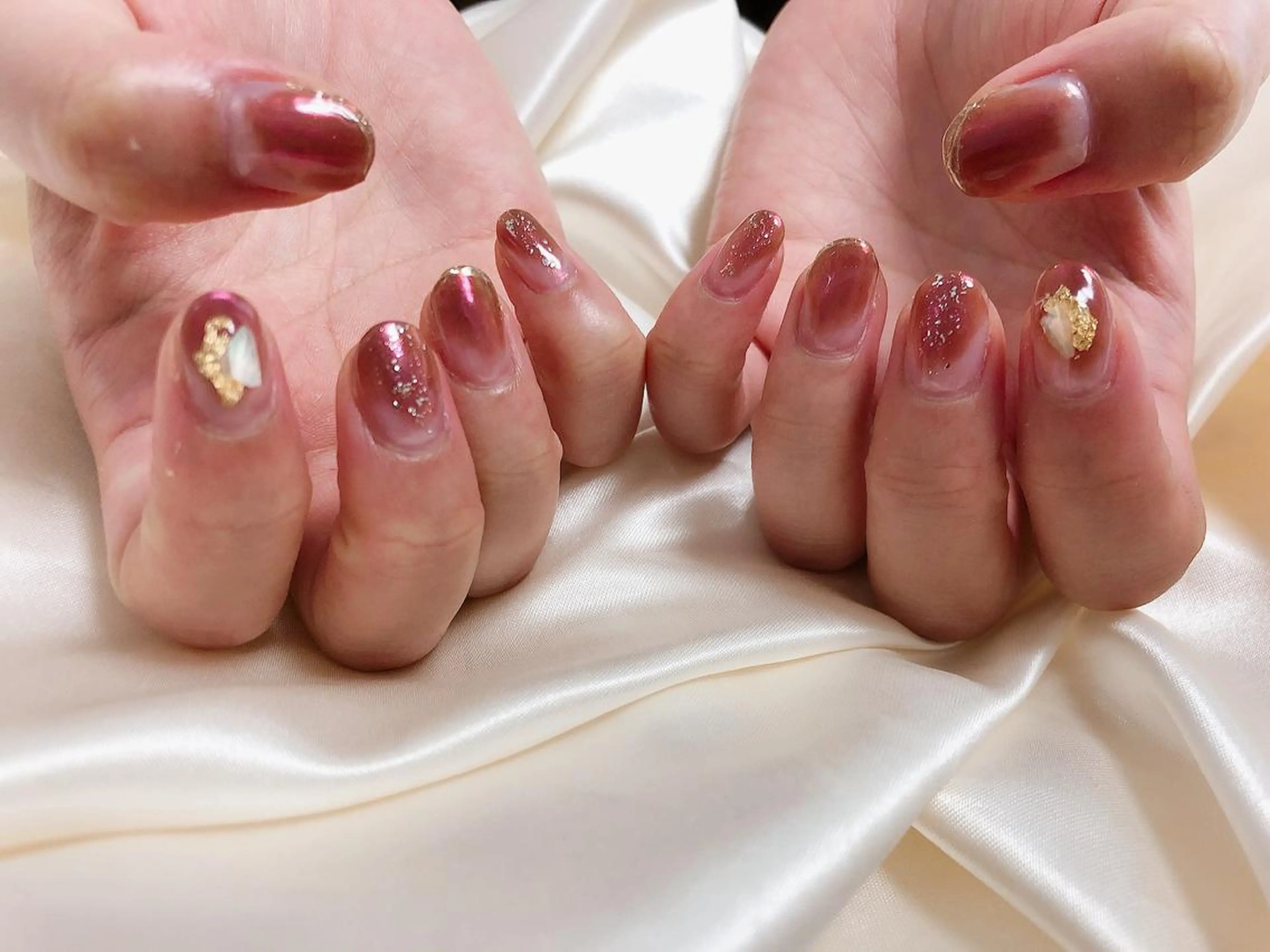 ネイル オーロラネイル キラキラネイル kiki nail &brow二子玉川の眉毛・アイブロウイメージ