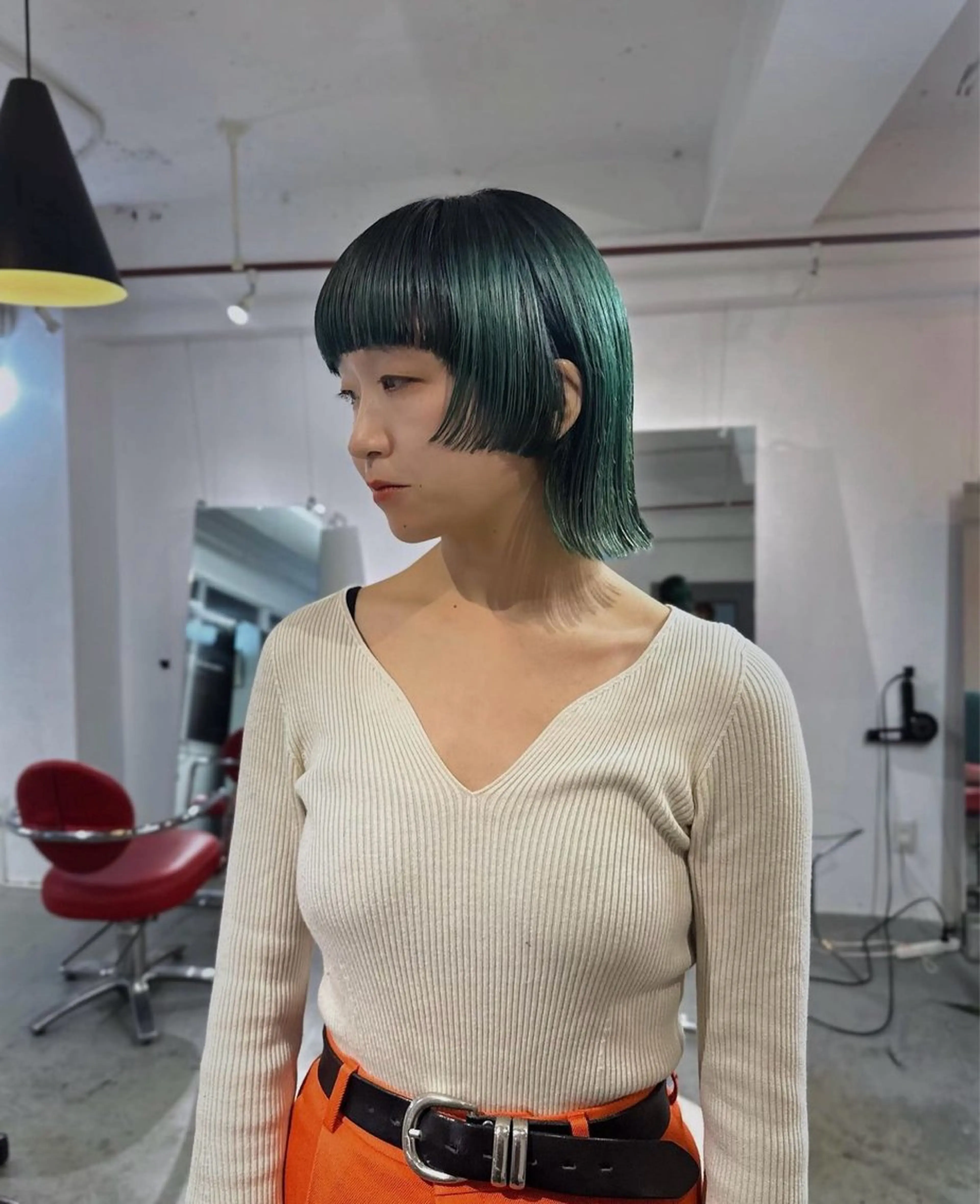 ショート カラー 楪 yuzuriha所属・Saaya/レイヤー /ブリーチ/ブロンドのヘアスタイル