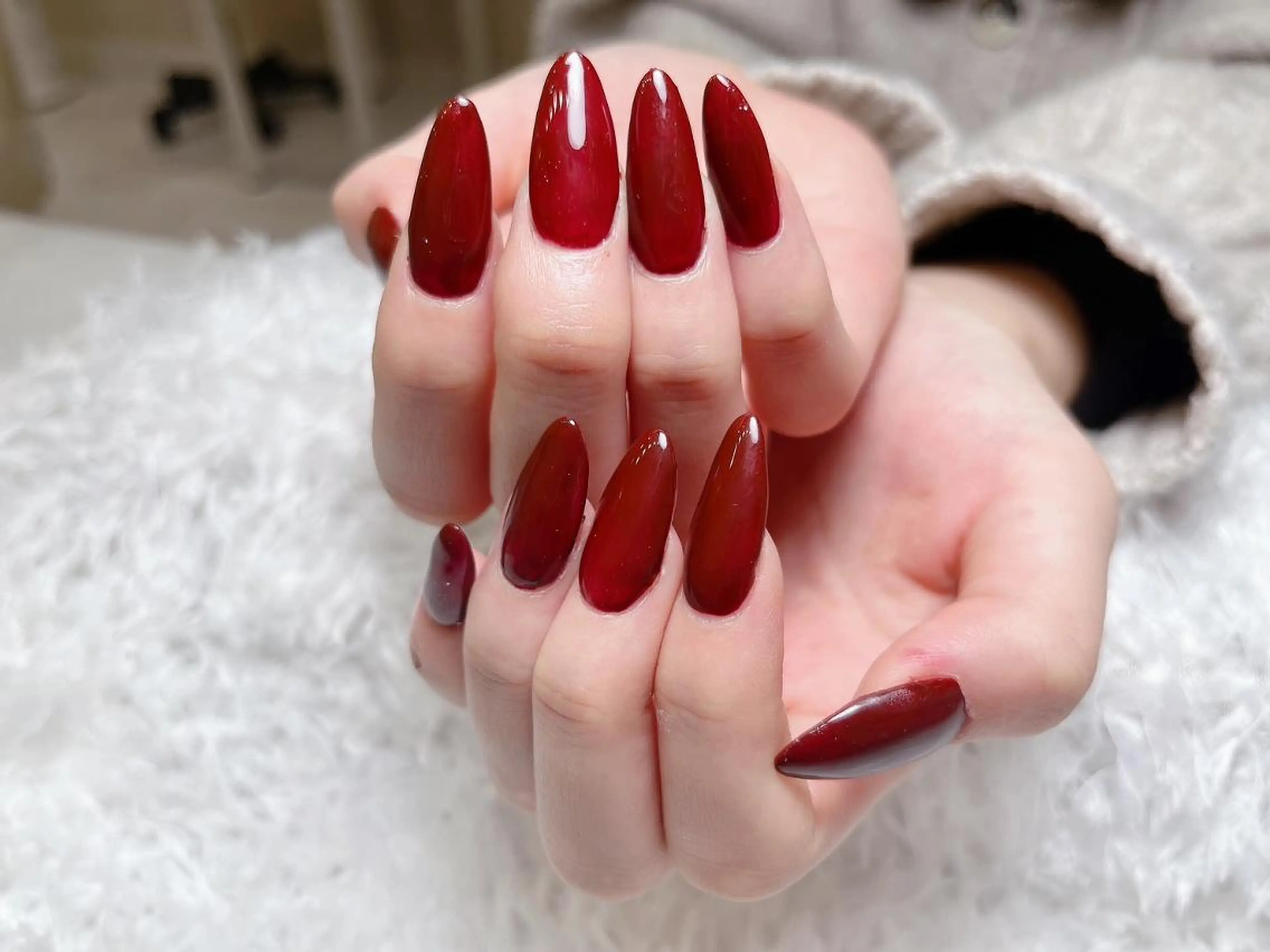 ネイル ki🍒🍒 ki ツルツルネイルのネイルデザイン