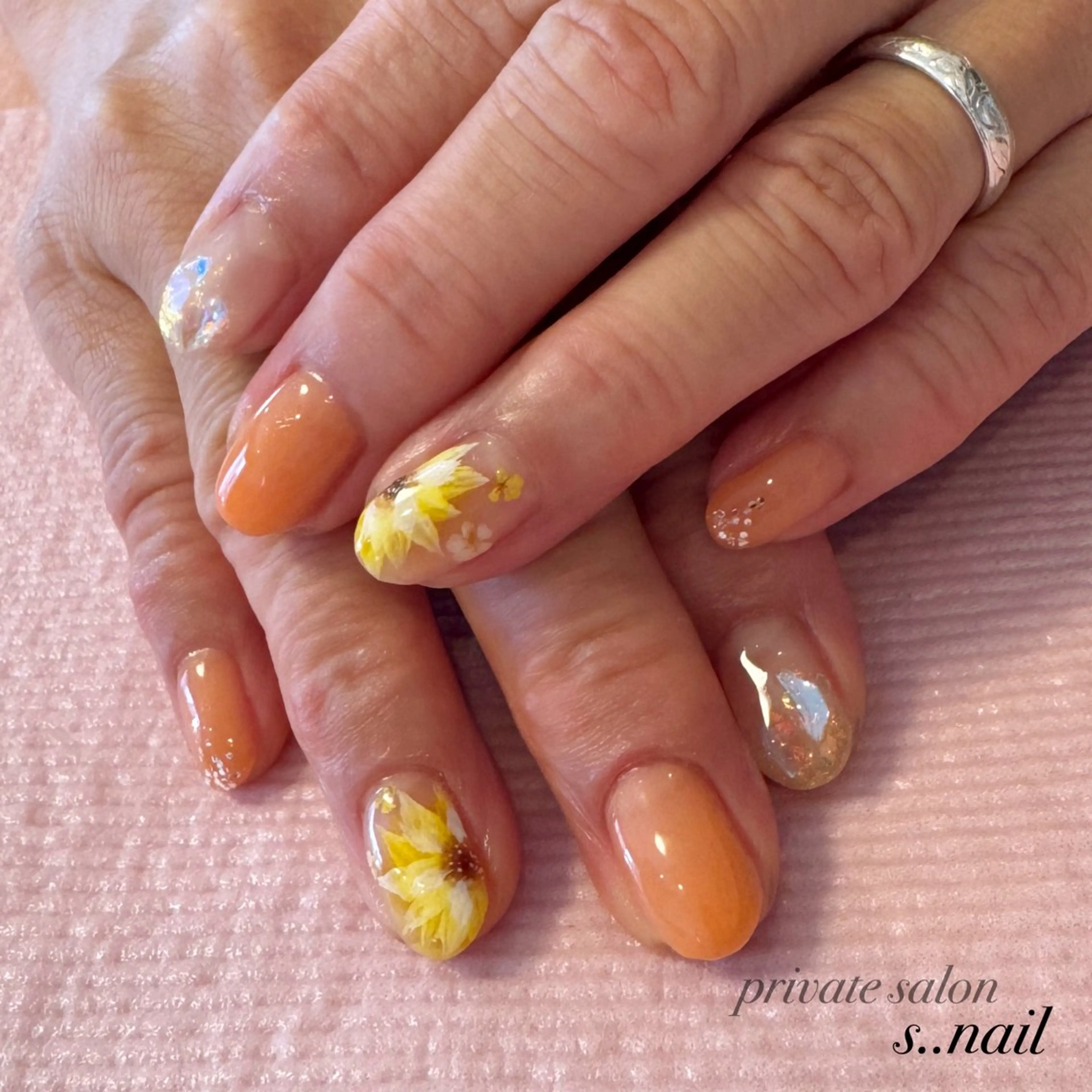 ネイル フラワーネイル ハンドネイル フットネイル s..nail / MORITAのネイルデザイン