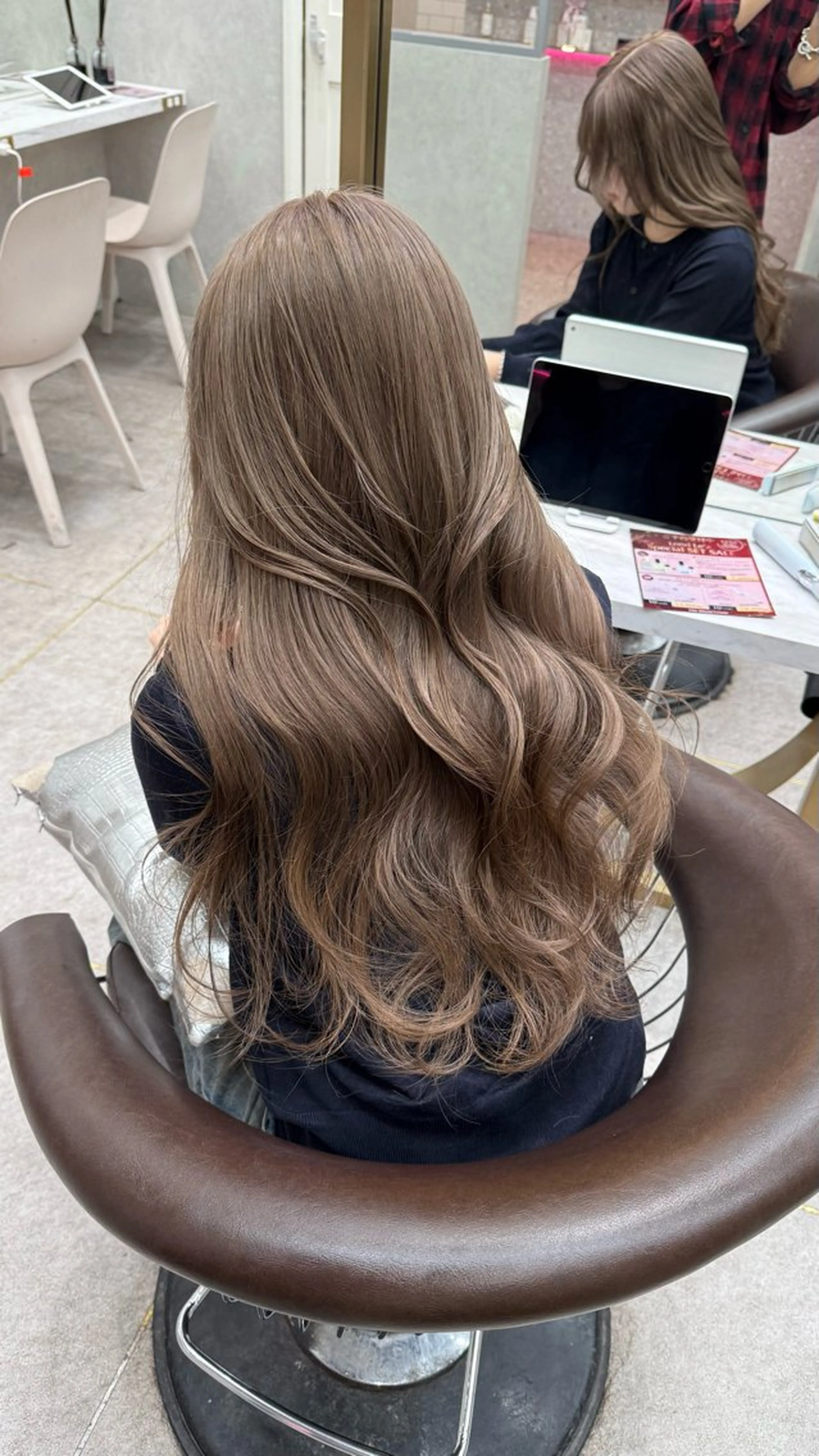 ロング カラー カット ヘアカラー トリートメント ヘアセット レイヤーダブルカラー KYONのヘアスタイル