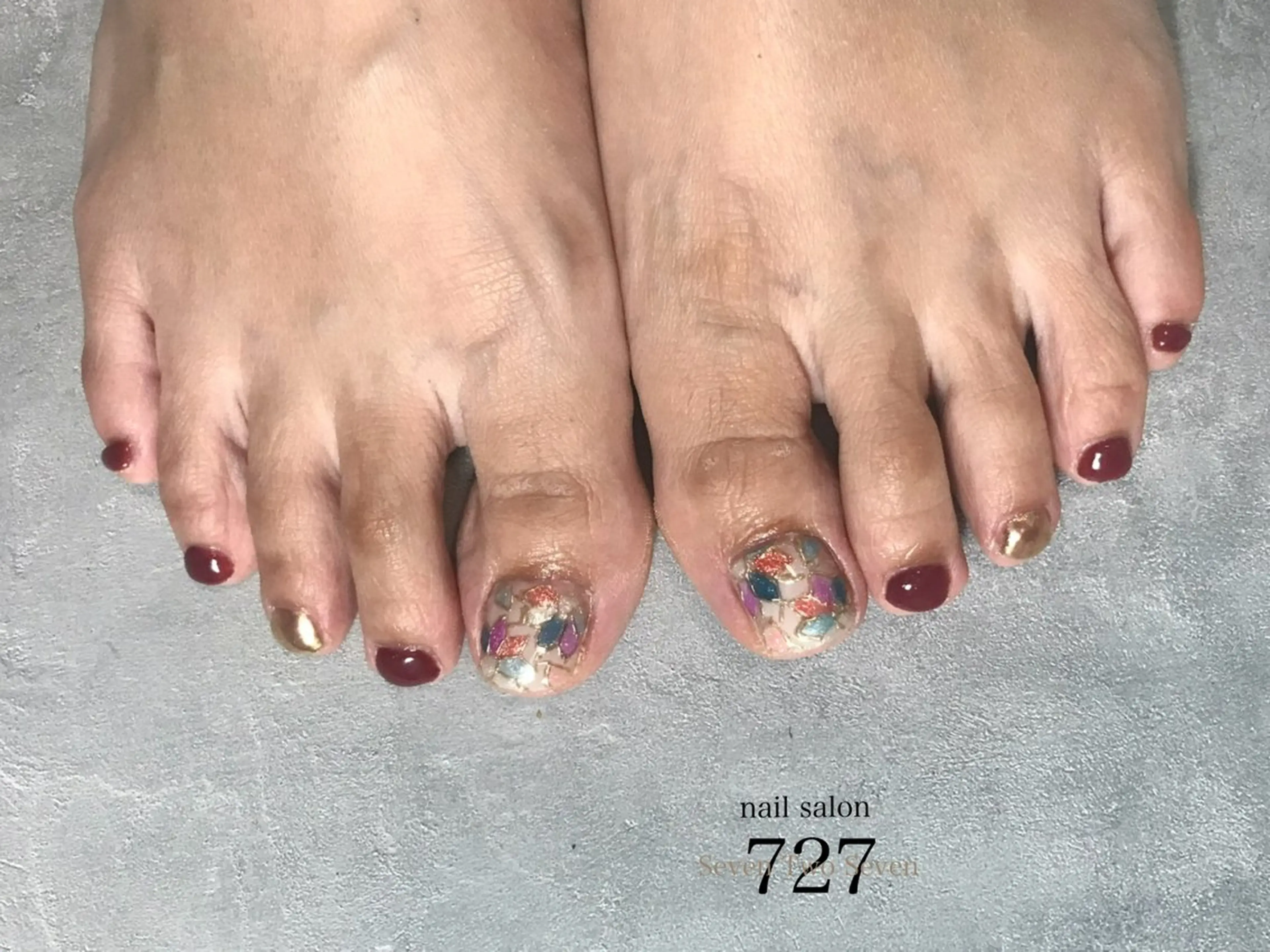 ネイル 727 nailのネイルデザイン