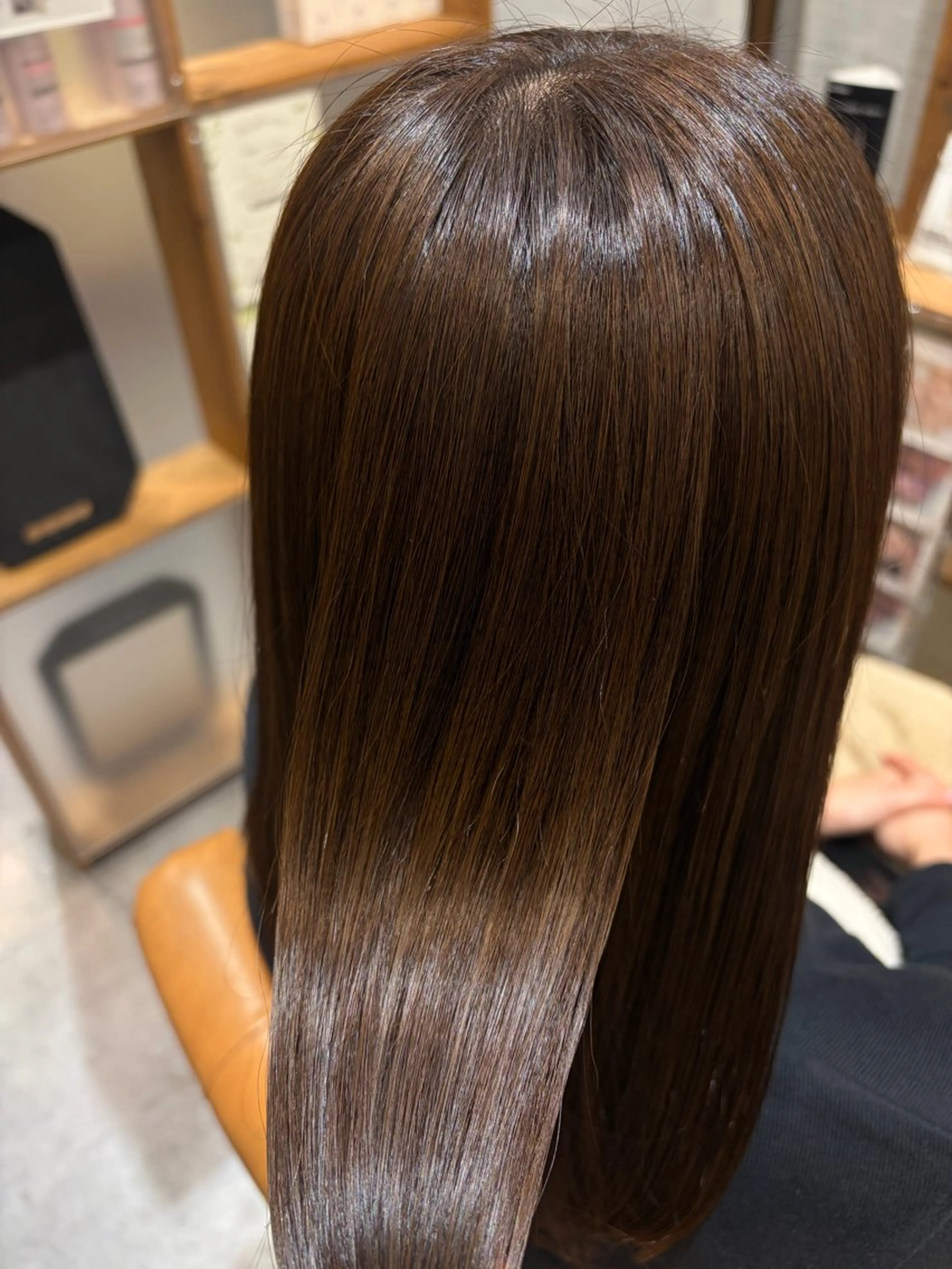 ミディアム 縮毛矯正 トリートメント 杉浦 愛華のヘアスタイル
