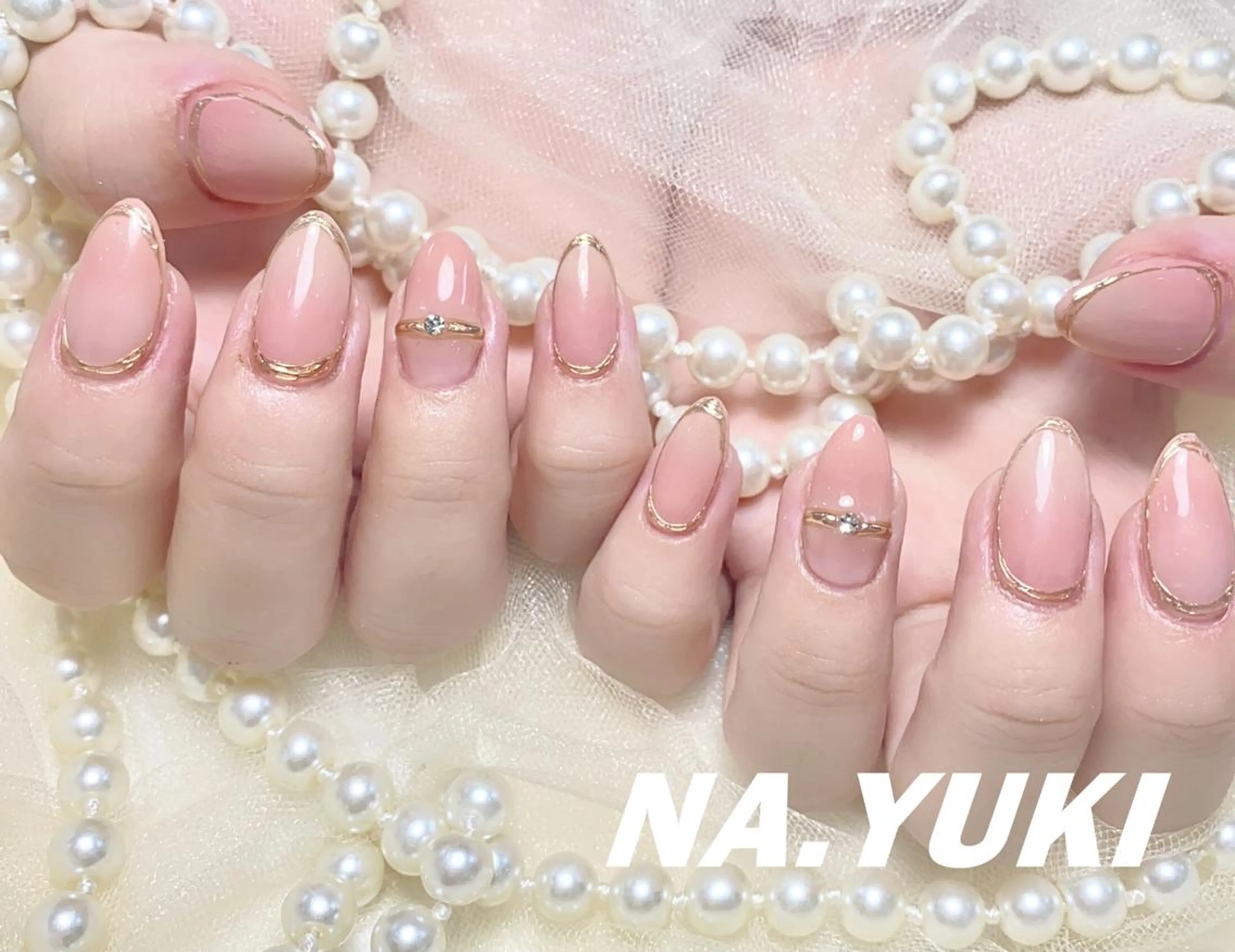 ネイル ハンドネイル ハンドケア 🌷 Mooning 🌷のネイルデザイン