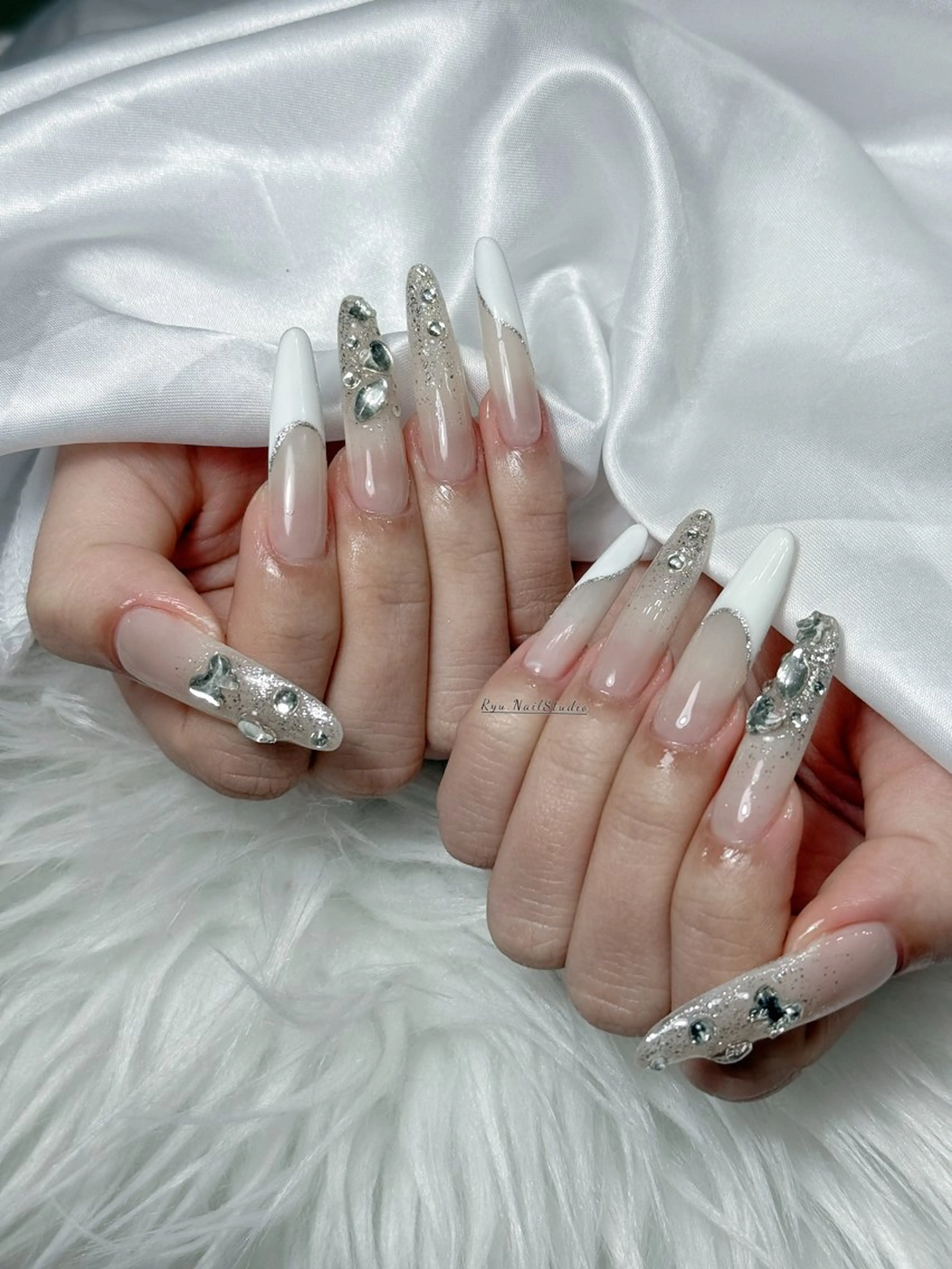 ネイル アートネイル ジェルネイル グラデーション マグネットネイル ニュアンスネイル ハンドネイル Ryu nail studioのネイルデザイン