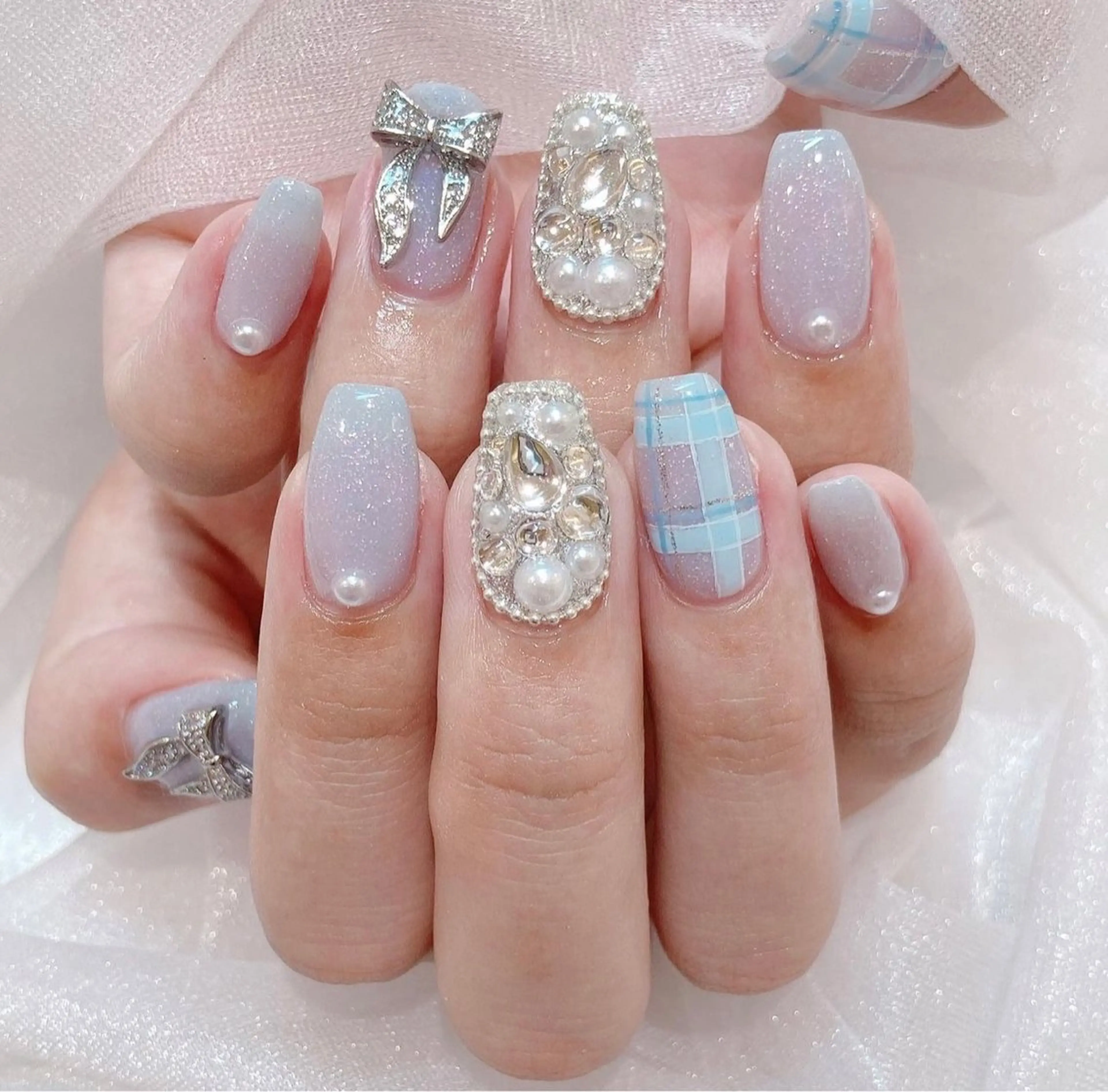 ネイル Miouミオン ネイルサロンのネイルデザイン