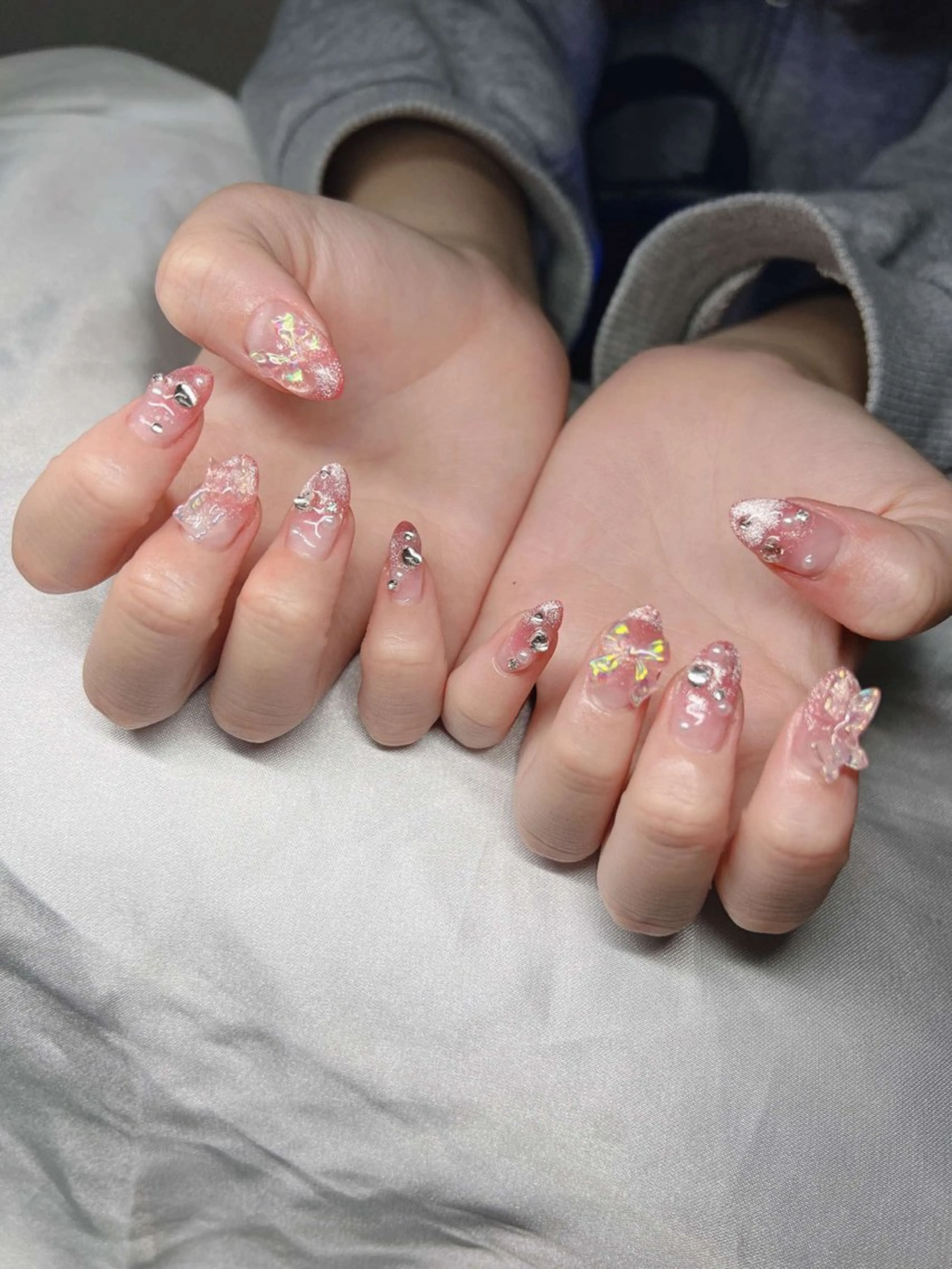 ネイル オーロラネイル チークネイル 長さ出し フットネイル フレンチネイル ハンドネイル Lee Nails チップ長さだし専門店のネイルデザイン