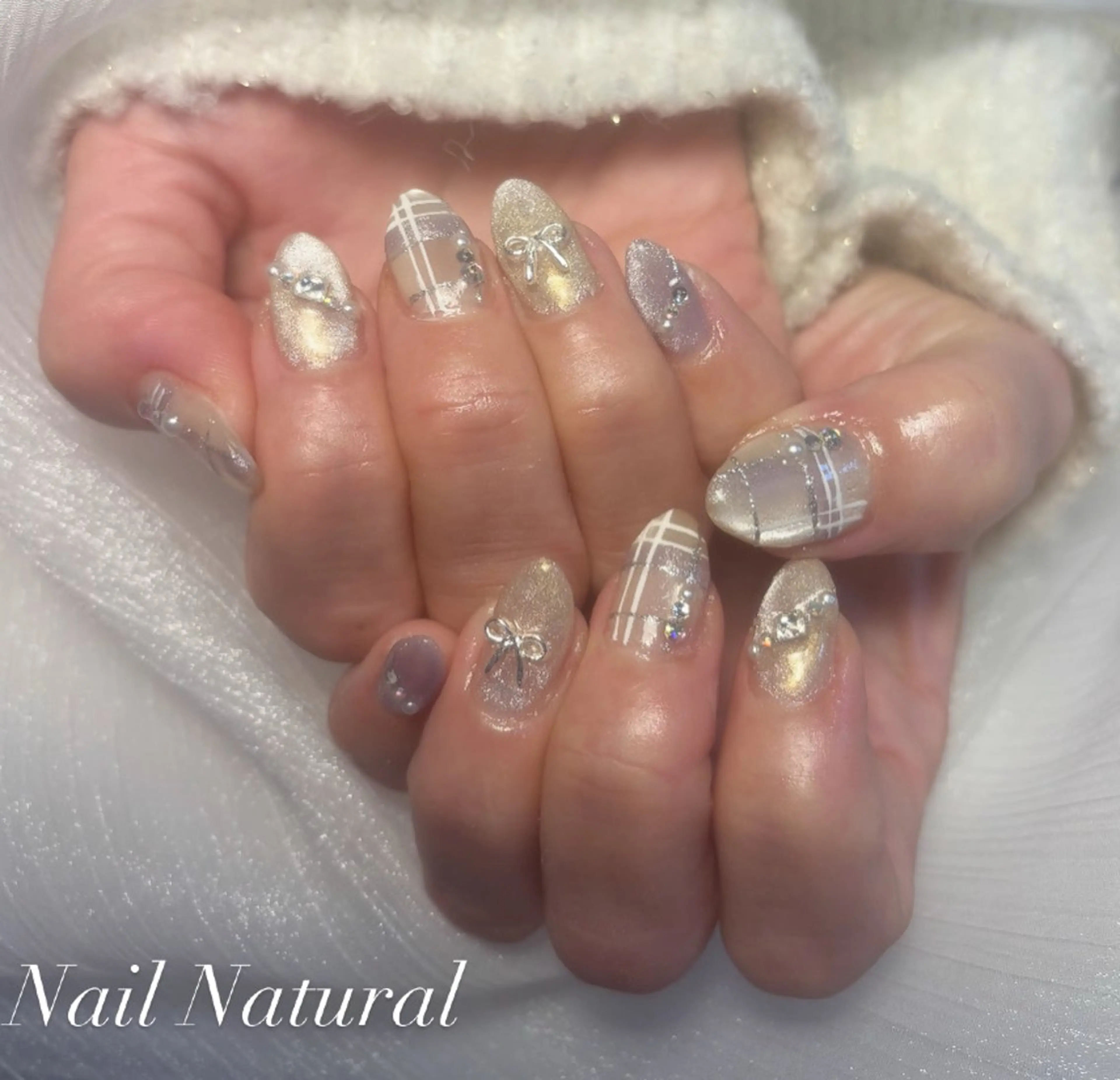 ネイル マグネットネイル 持ち込み ハンドネイル Nail salon Natulalのネイルデザイン