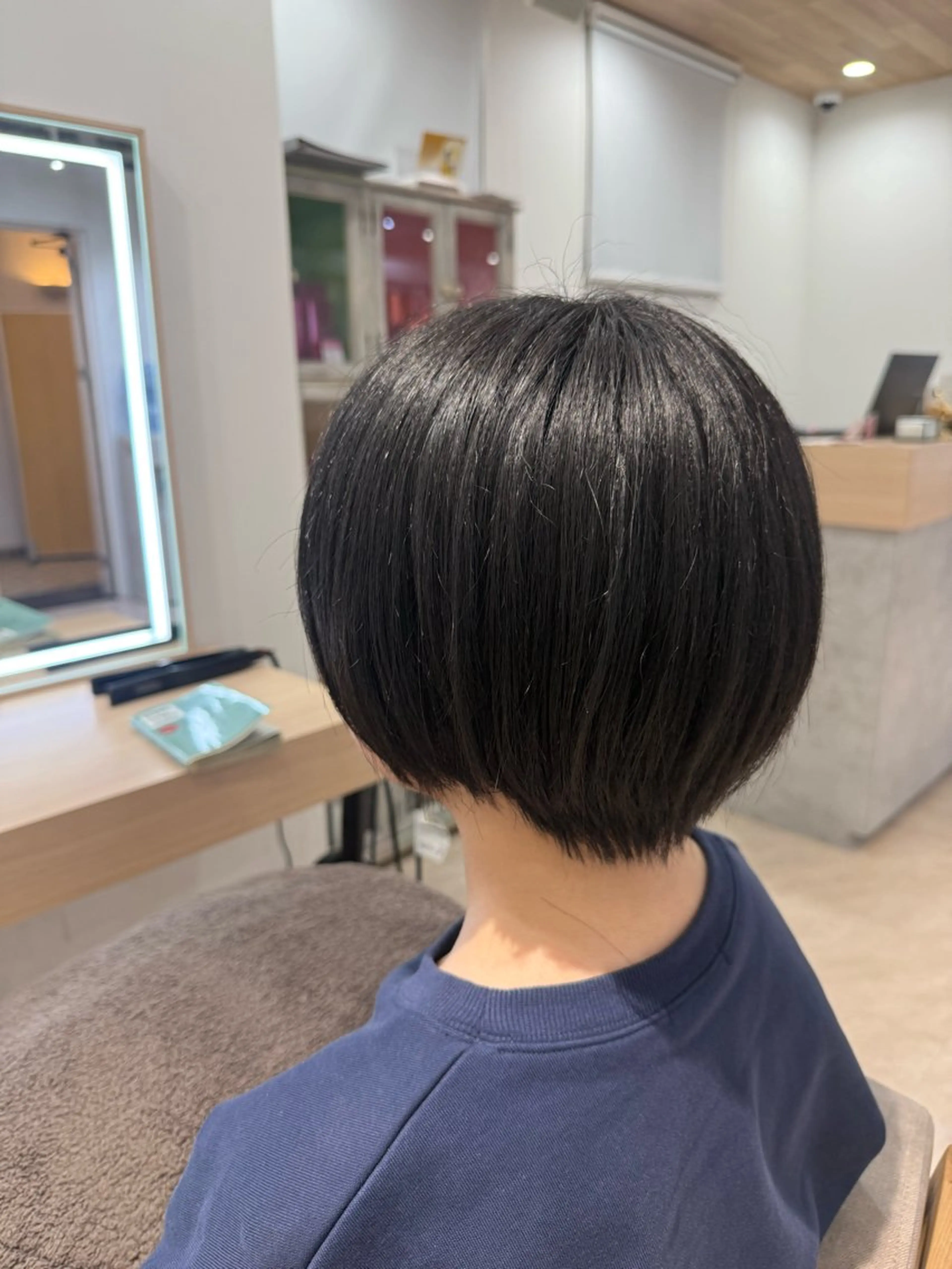 ショート カット littleesta 那月のヘアスタイル