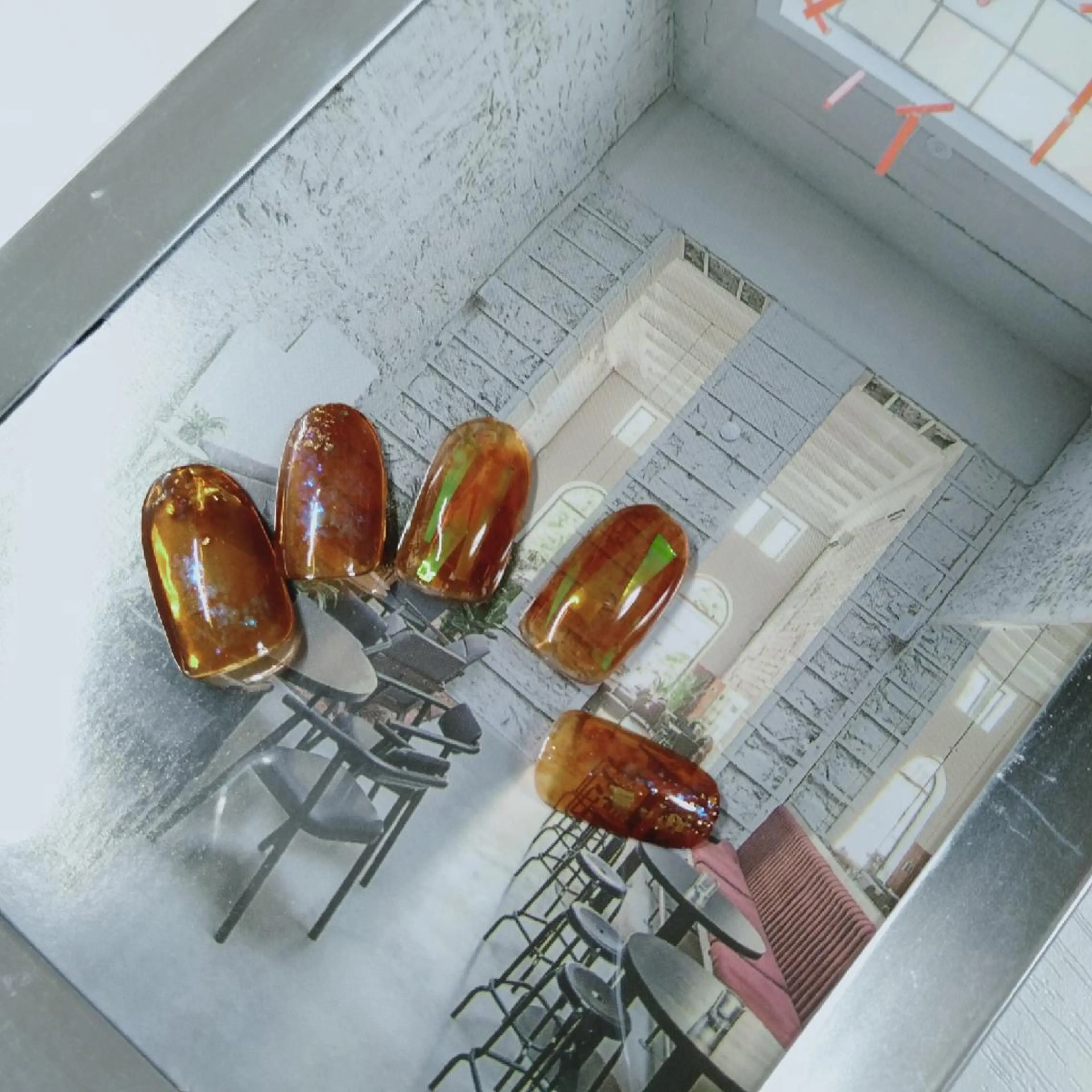 ネイル ブラウン 川岡 香を里のネイルデザイン