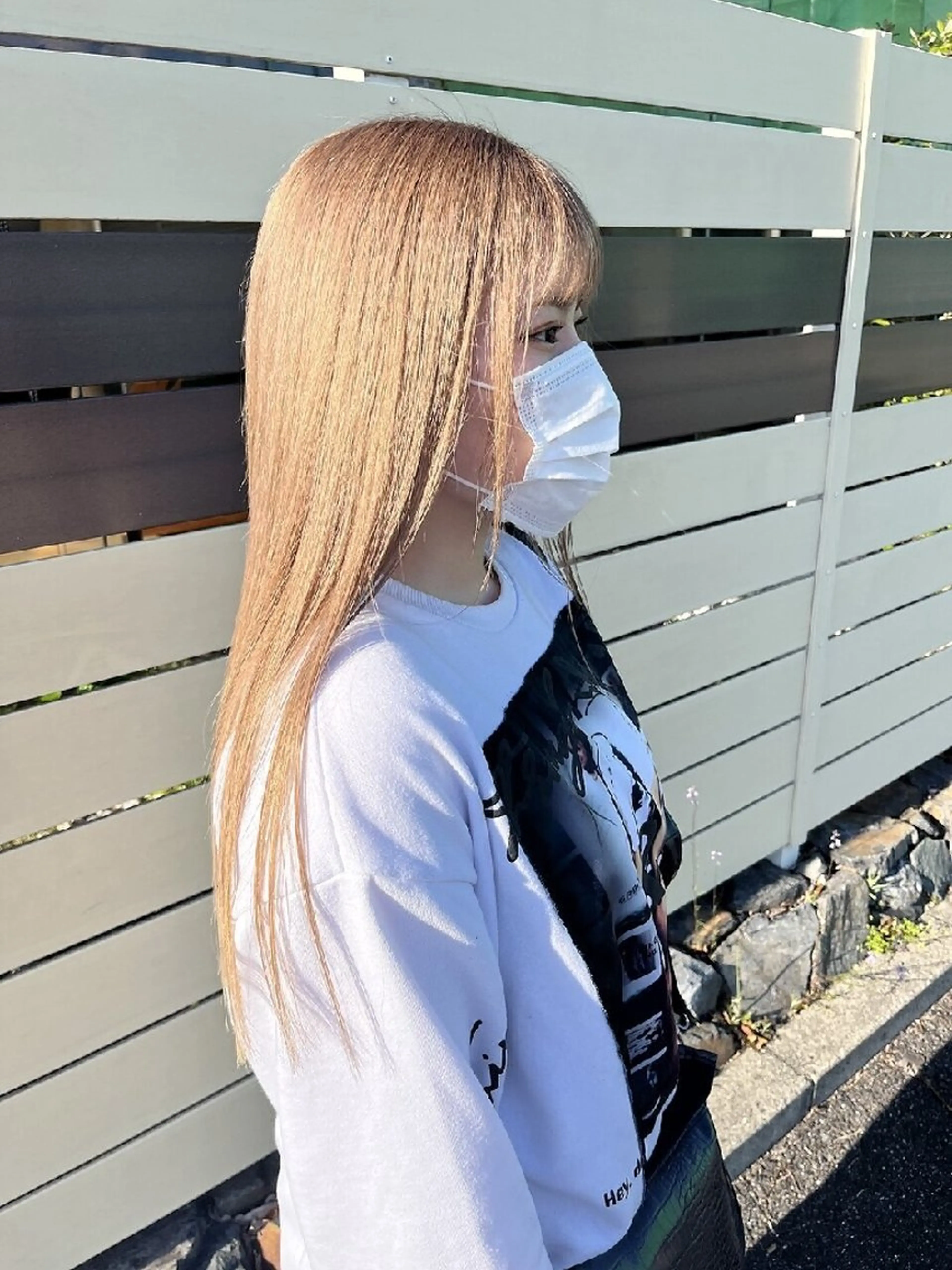 ロング カラー ベージュカラー ブリーチ ケアブリーチ ミルクティーベージュ トリートメント HairSalon  Cloudのヘアスタイル