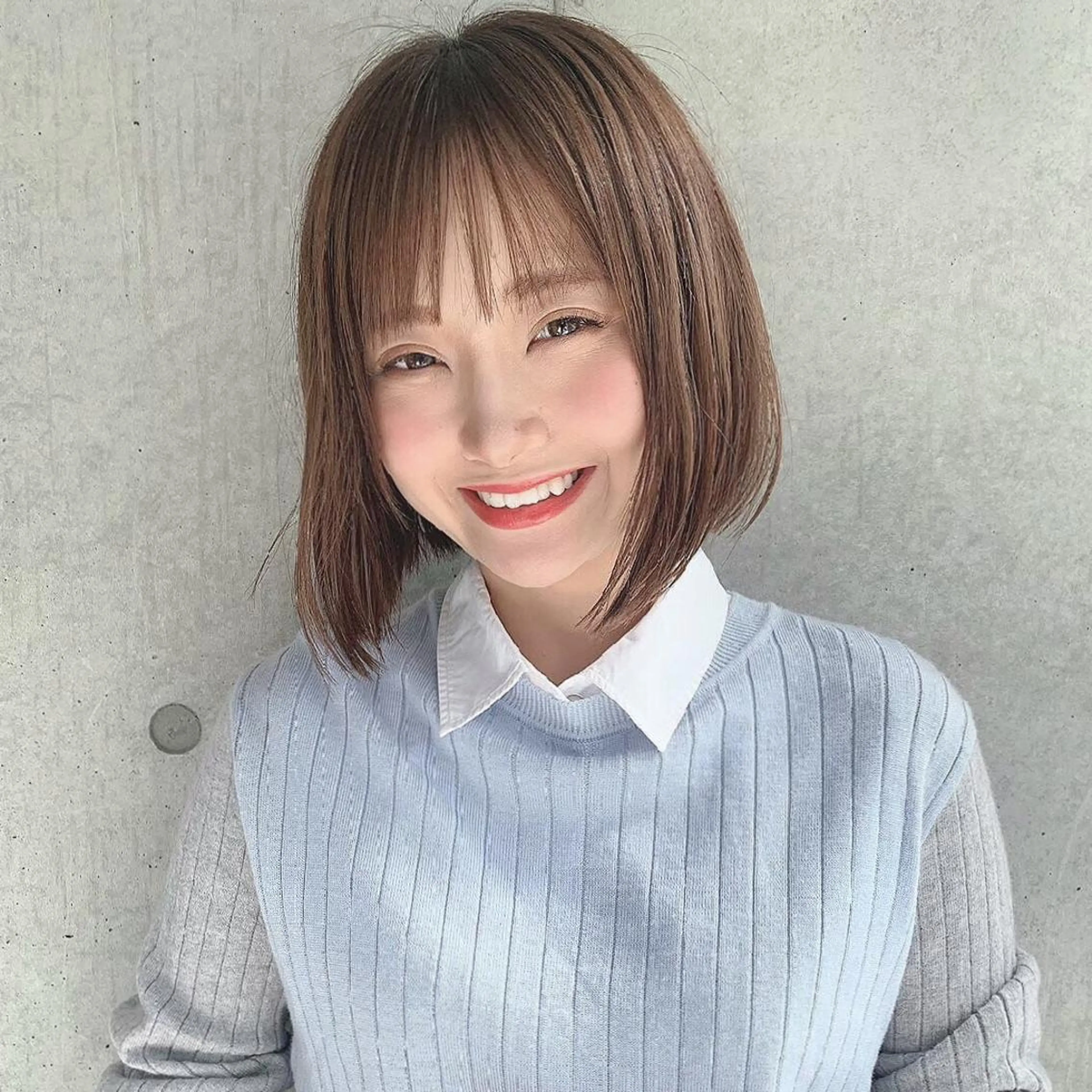 ショート カラー 🤍💕ブリーチカラ ーAyaka💕🤍のヘアスタイル