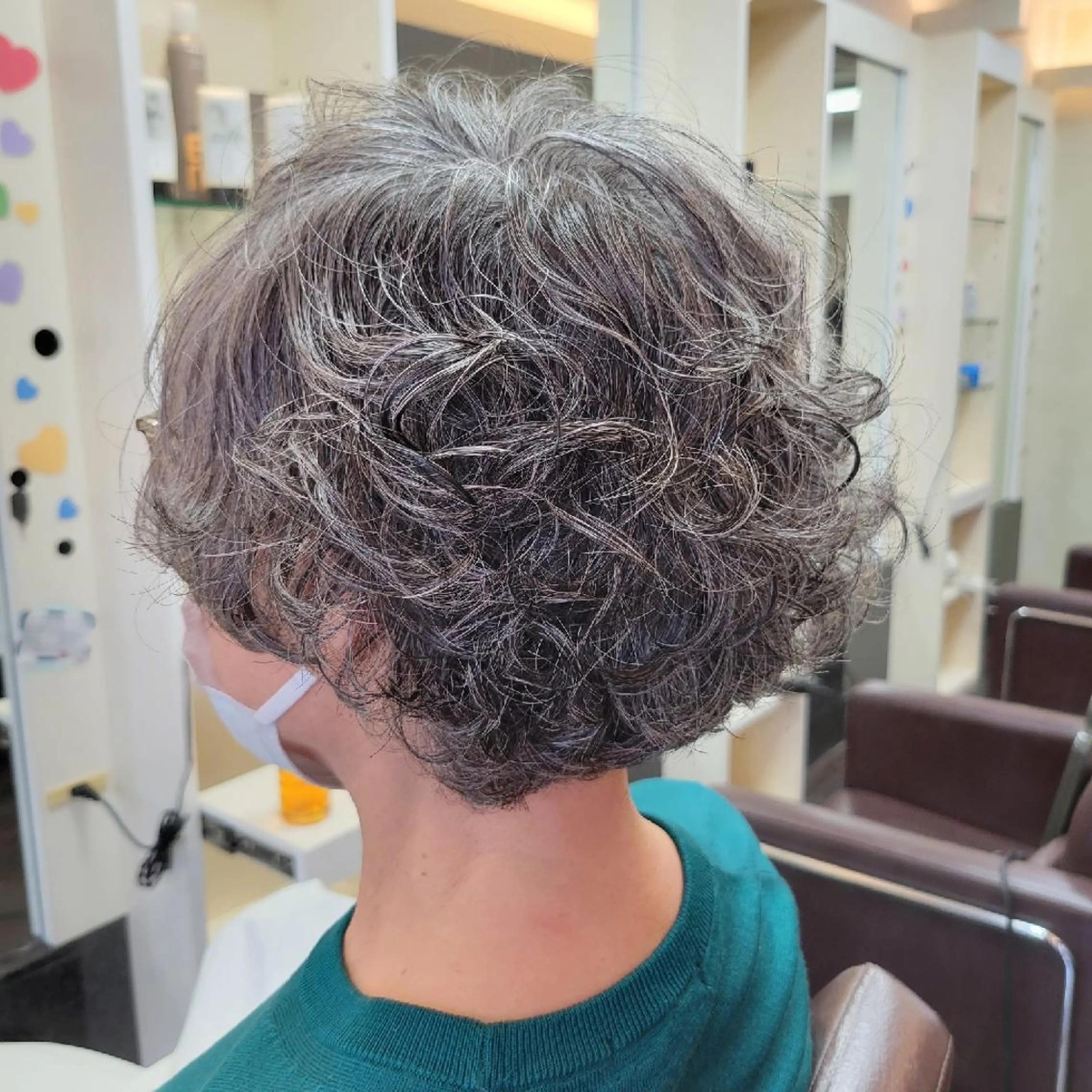 パーマ&カットスタイリングの写真