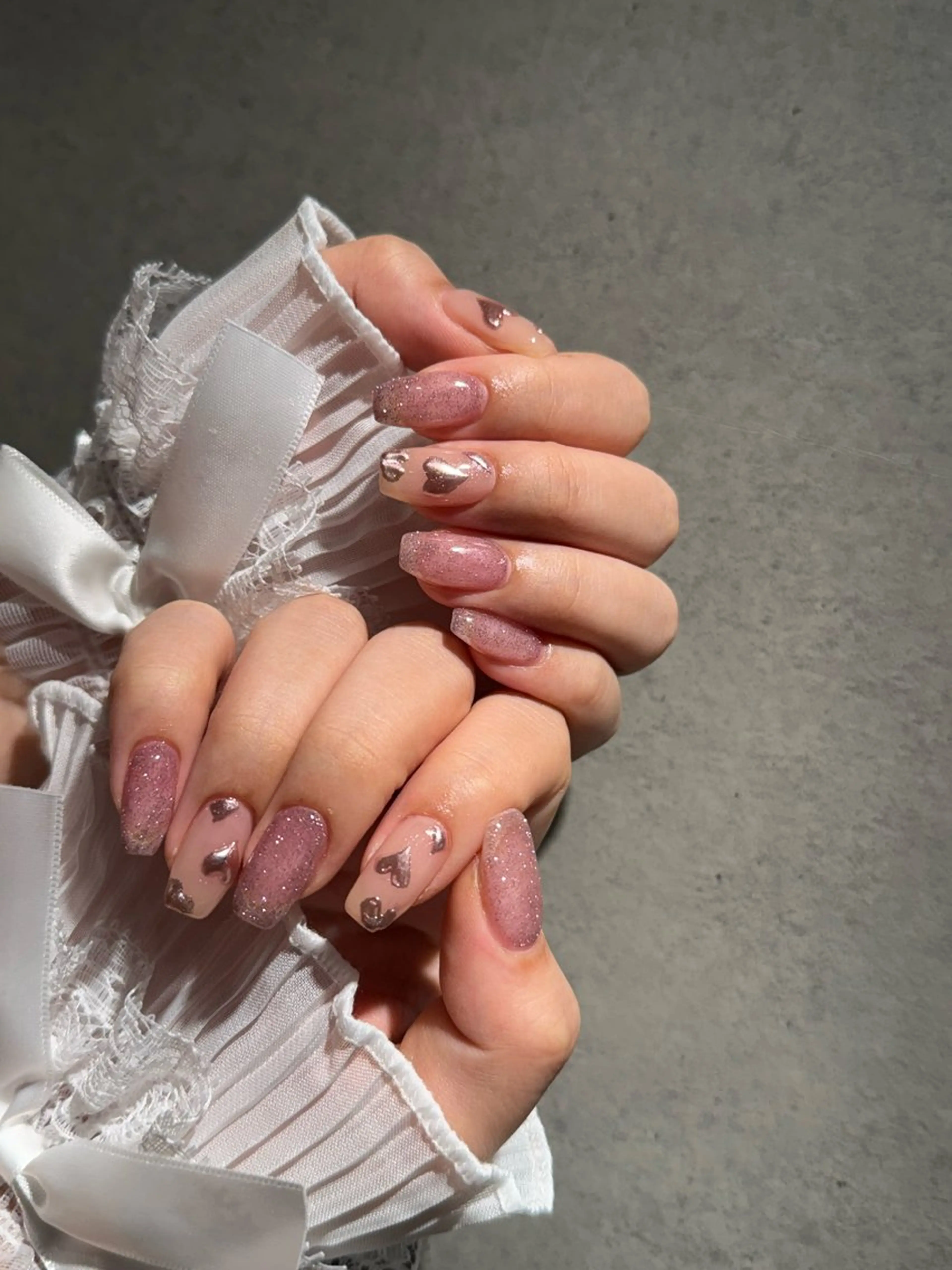 ネイル I-nailロング /ワンホン/キラキラのネイルデザイン