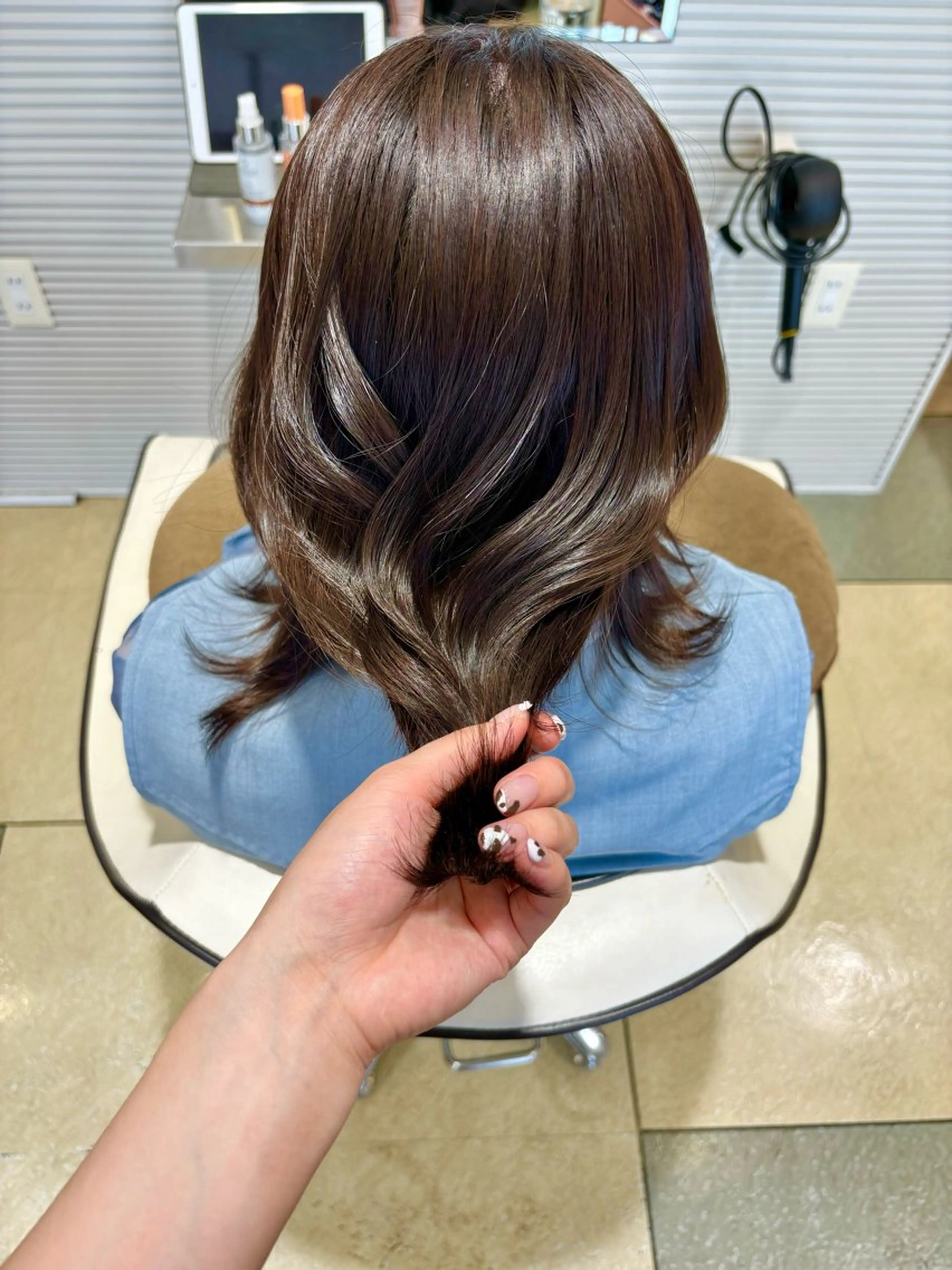 セミロング カラー 髪質改善 トリートメント 透明感カラー/ くびれヘア/ユウユのヘアスタイル