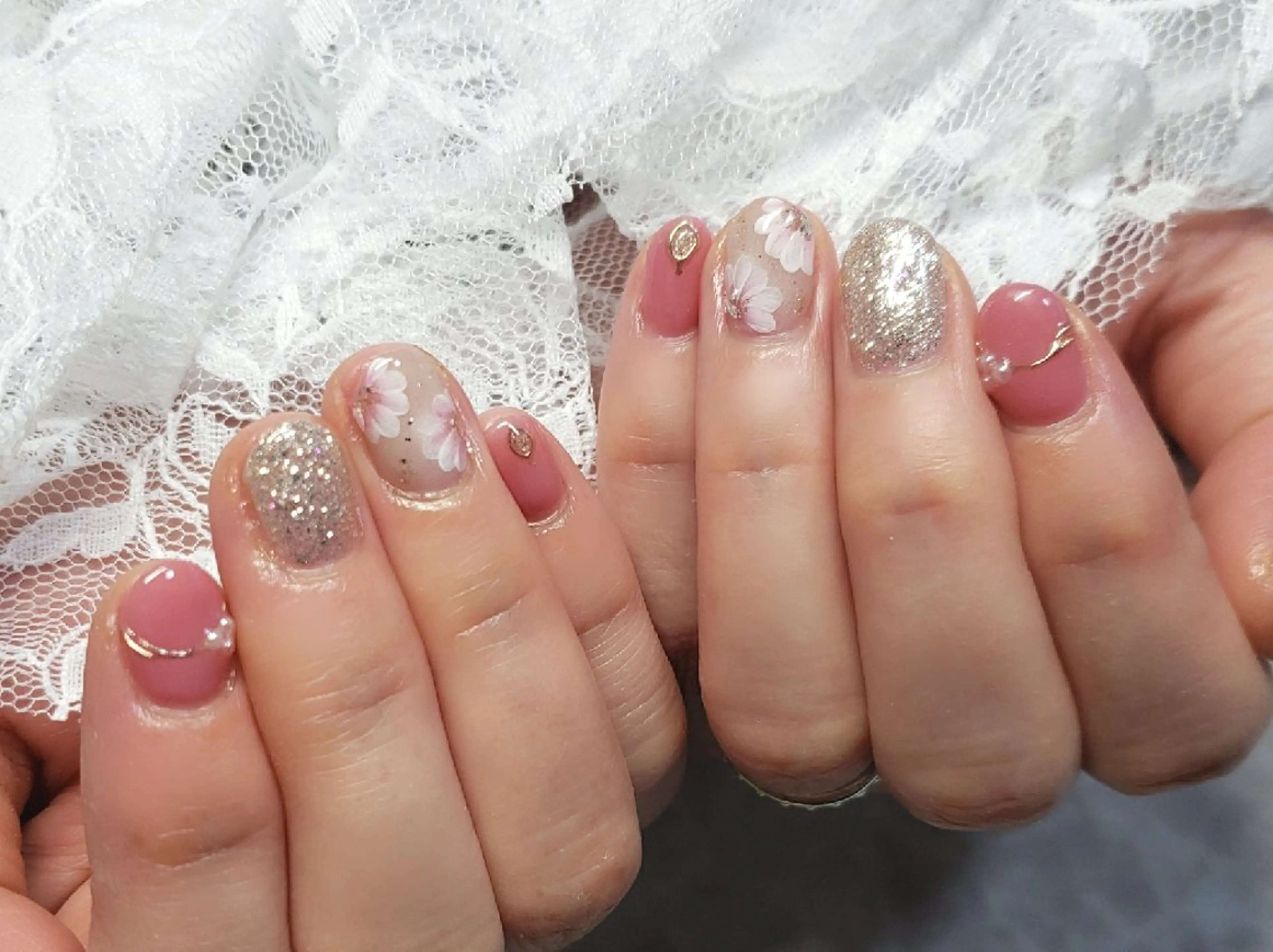 【オフあり・なし】フラワーアート左右2本ずつ🌺の写真