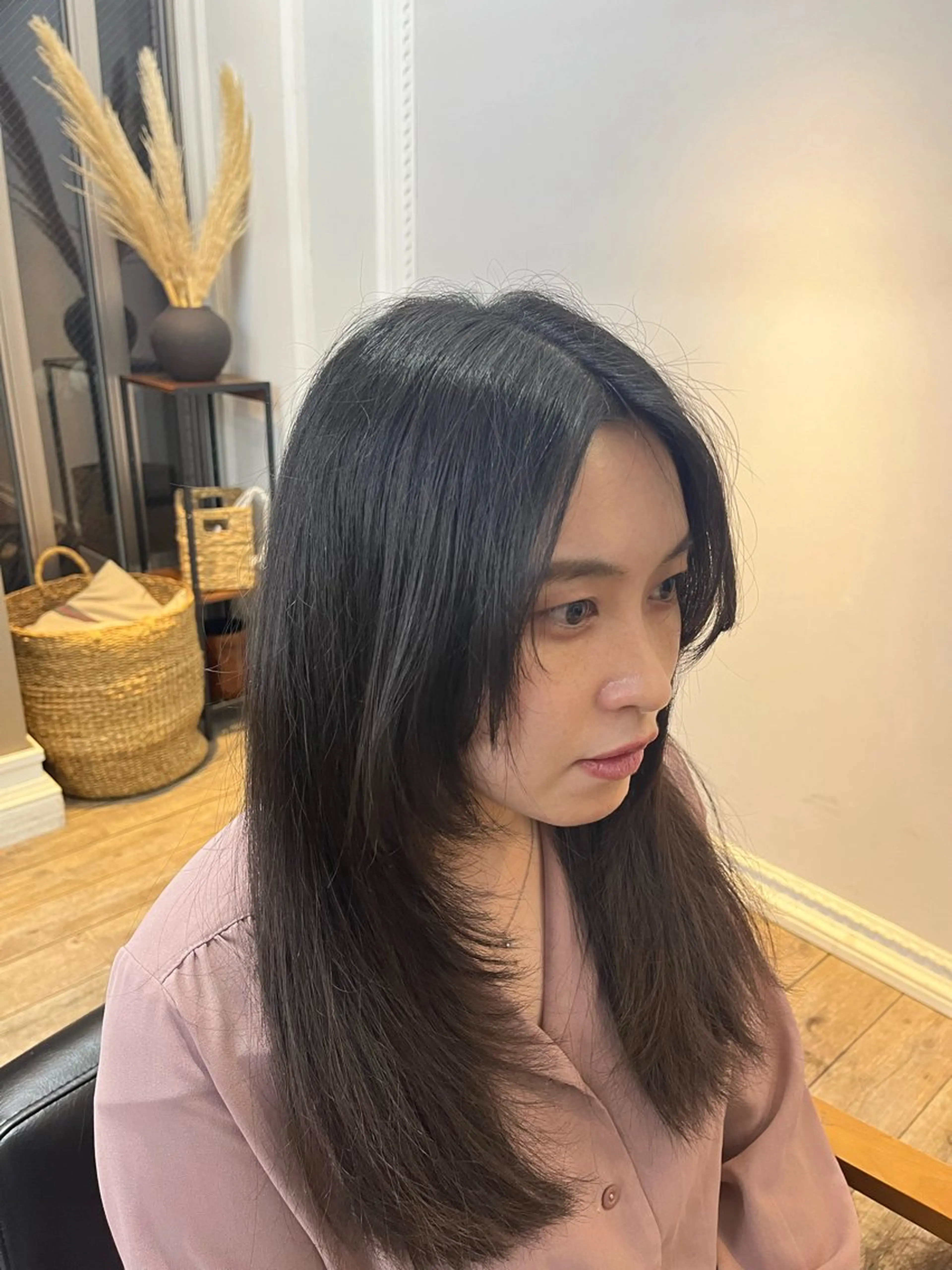 ロング 逢坂 智也のヘアスタイル