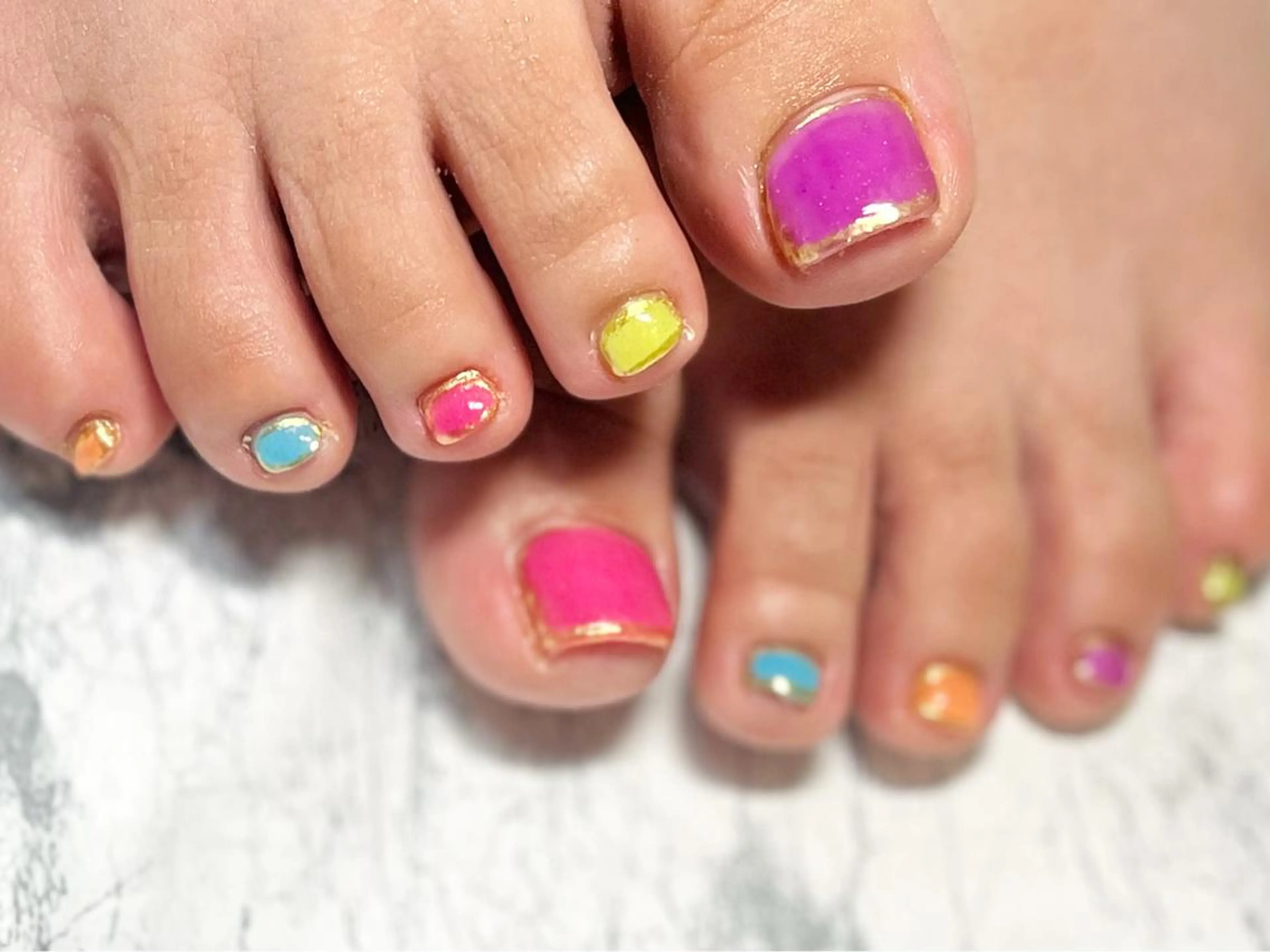 ネイル フットネイル ニュアンスネイル シンプルネイル 春ネイル 夏ネイル フットネイル nail fufla ♡yamane♡のネイルデザイン