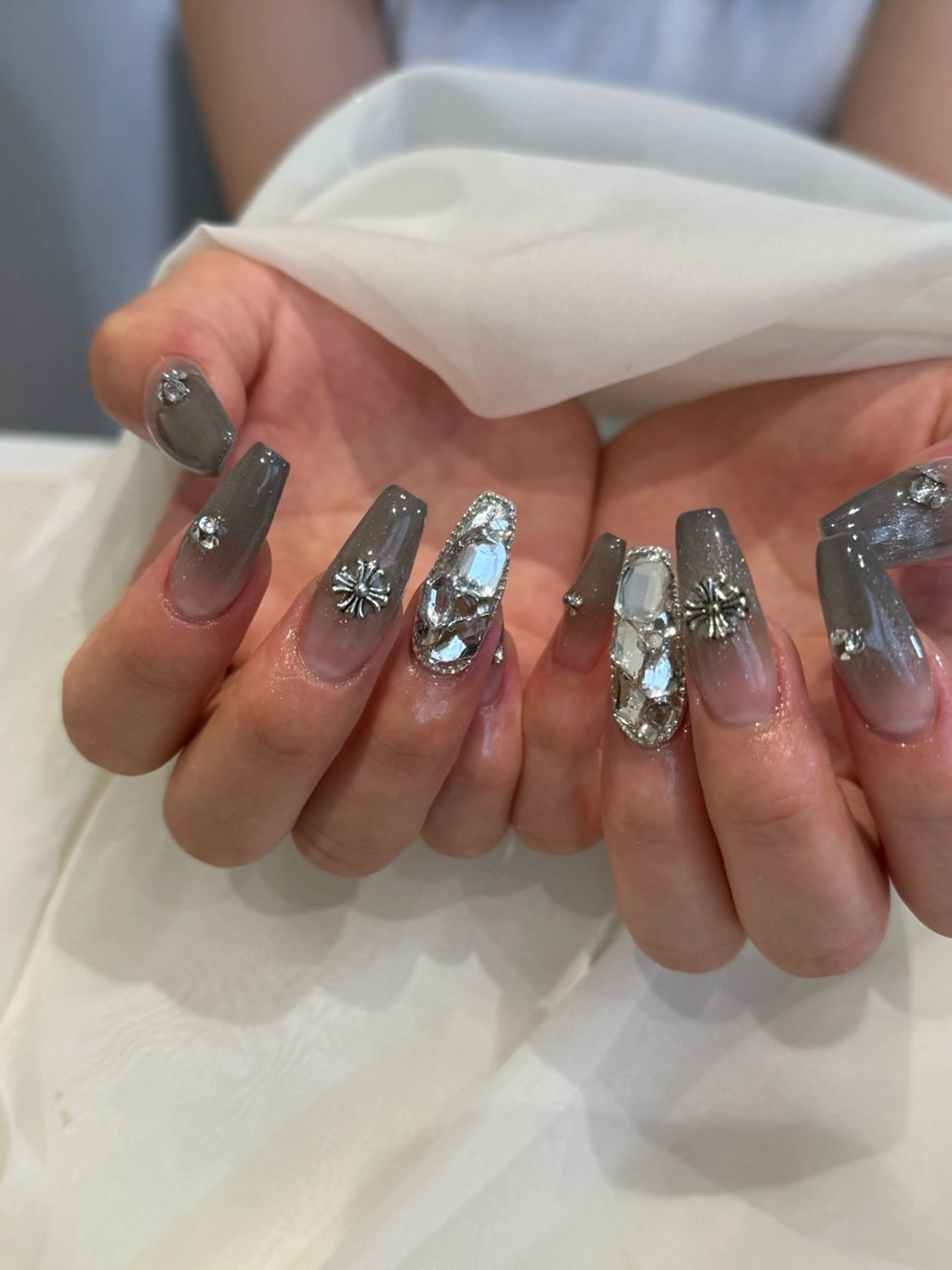 ネイル Nail Salon Luanaのネイルデザイン