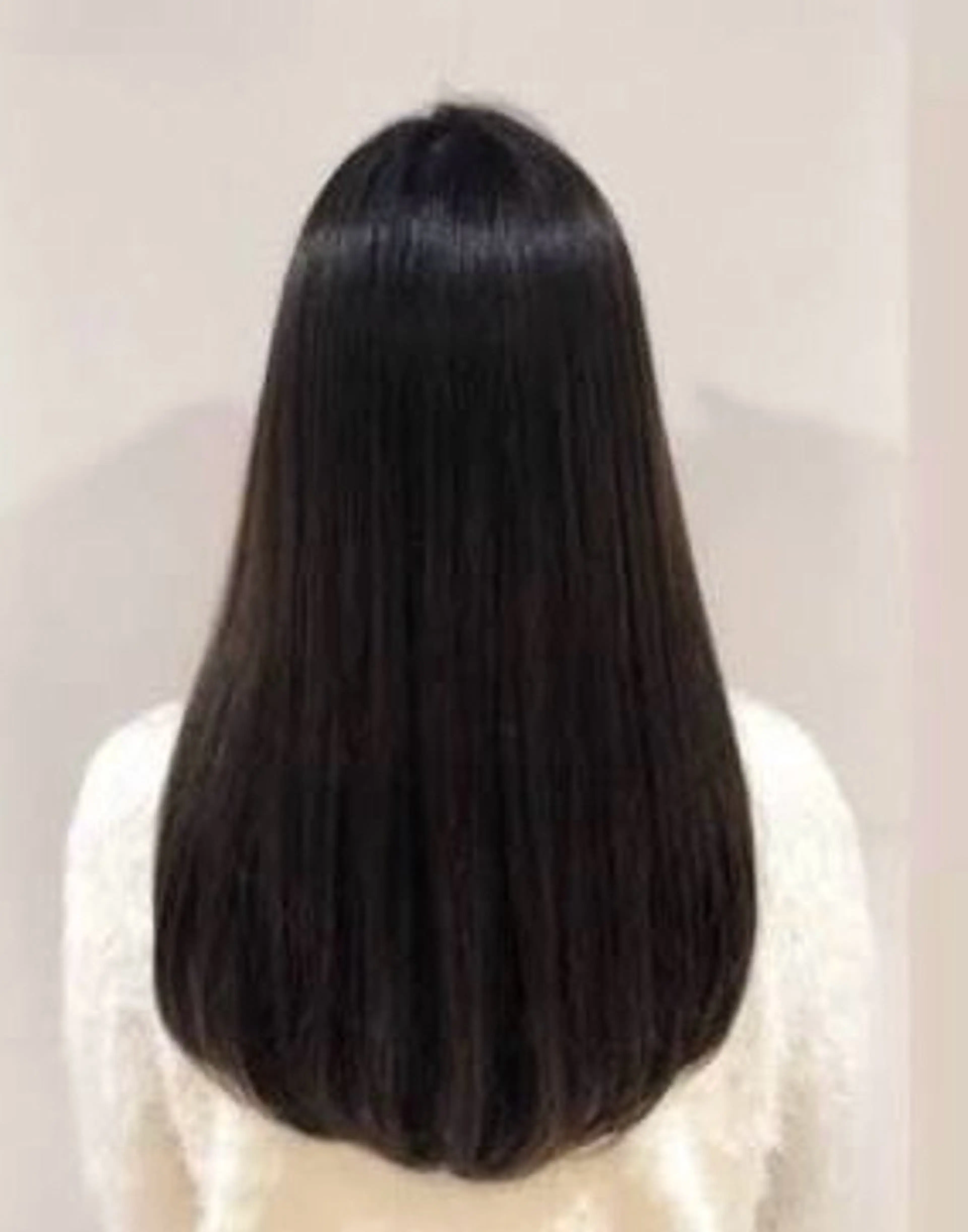 レイヤーカット+内部補修トリートメントの写真