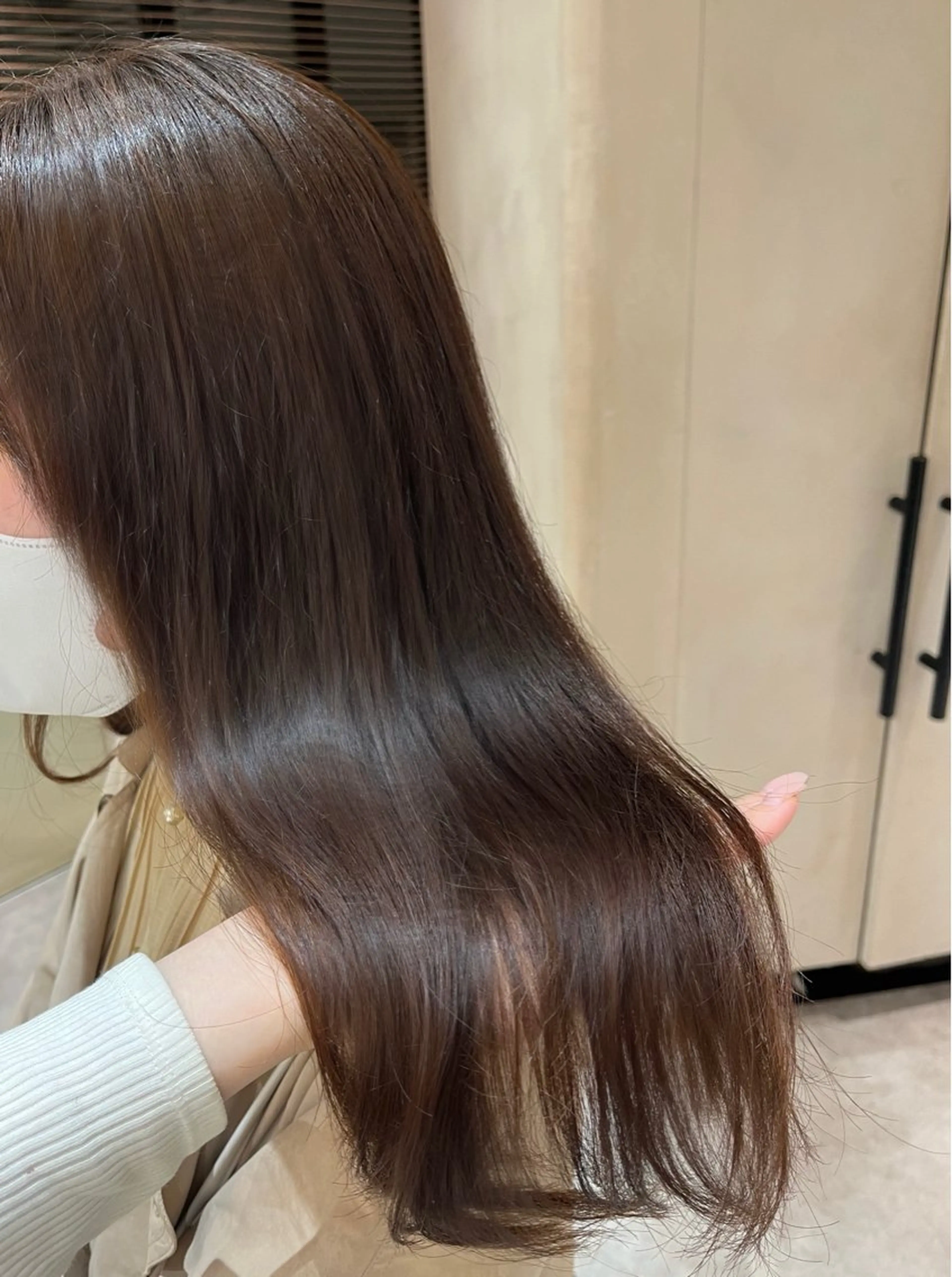 ロング カラー ヘアカラー 顔周りカット/ 透明感カラー/ユナのヘアスタイル