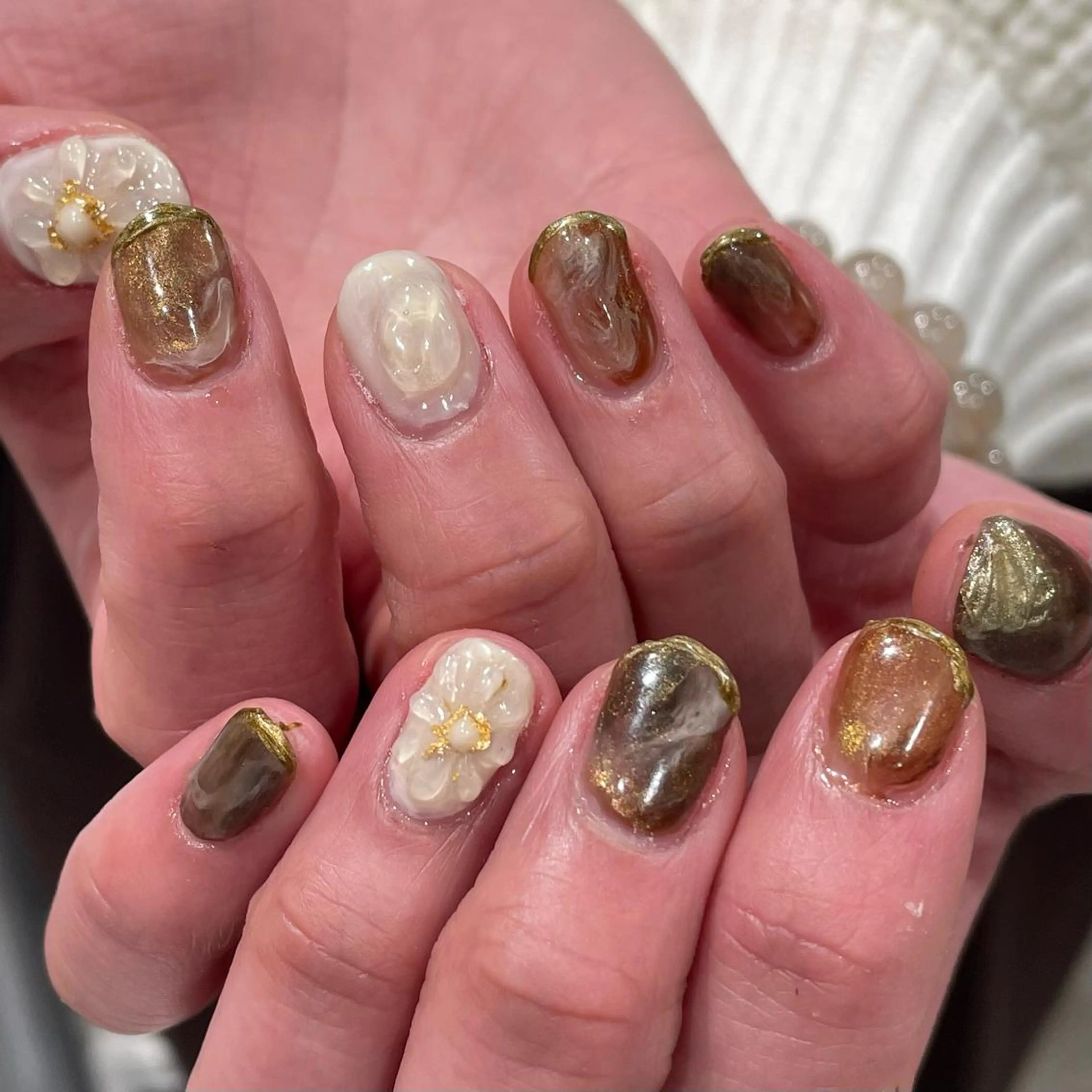 ネイル ハンドネイル 淡色ネイル 🎀moeのネイルデザイン