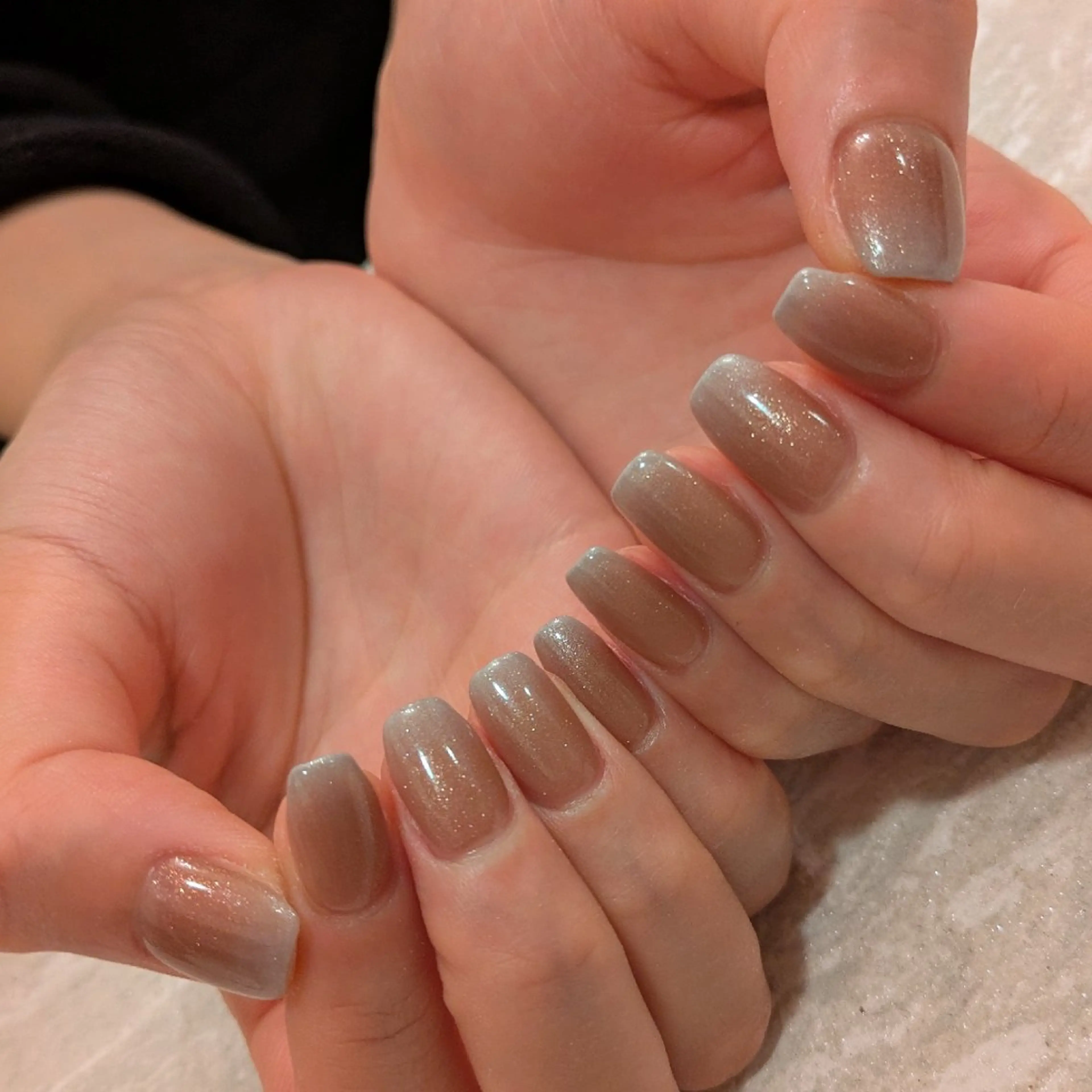 ネイル グラデーション ジェヌインネイル 河内のネイルデザイン