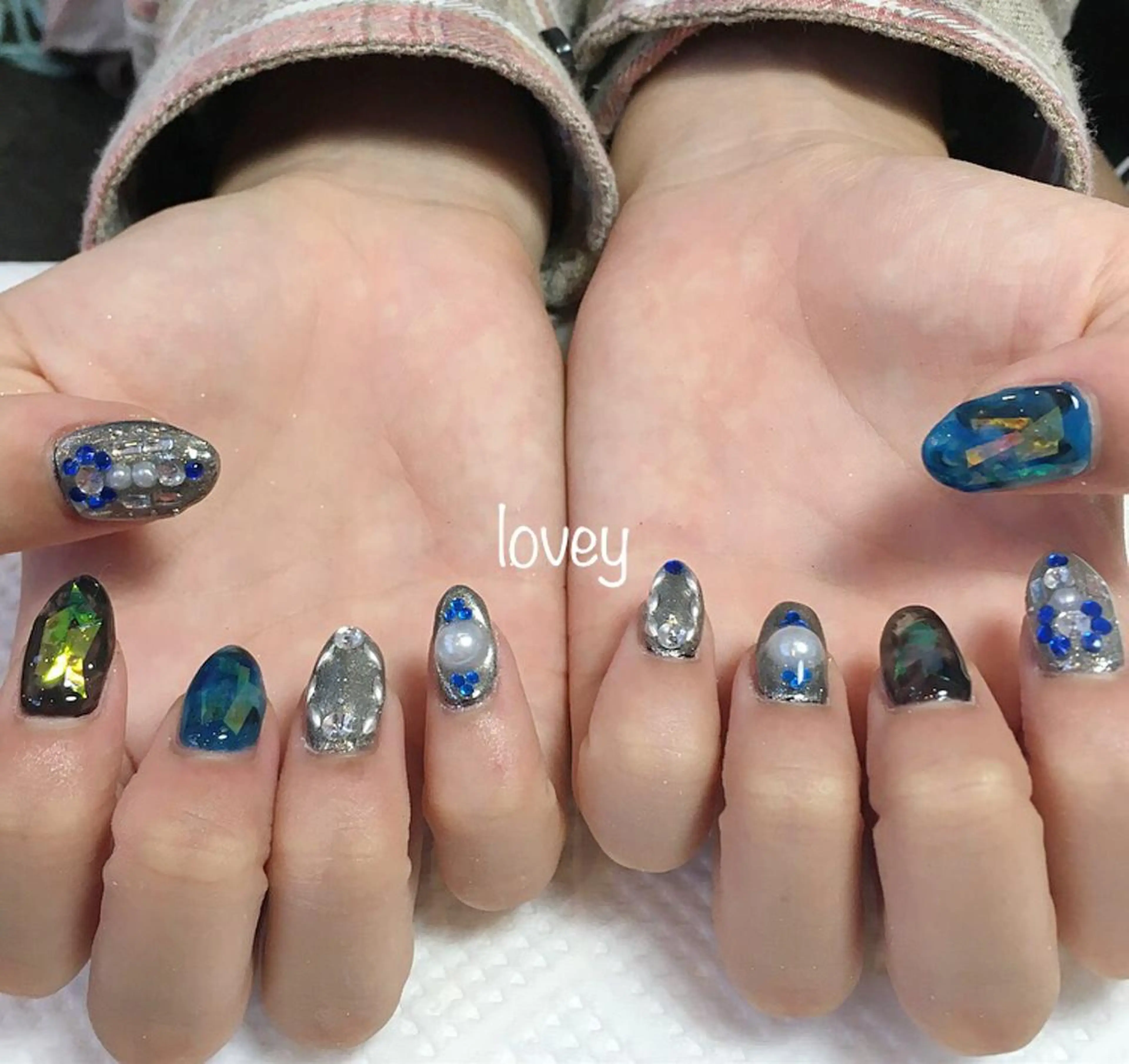 ネイル プライベートサロン loveyのネイルデザイン