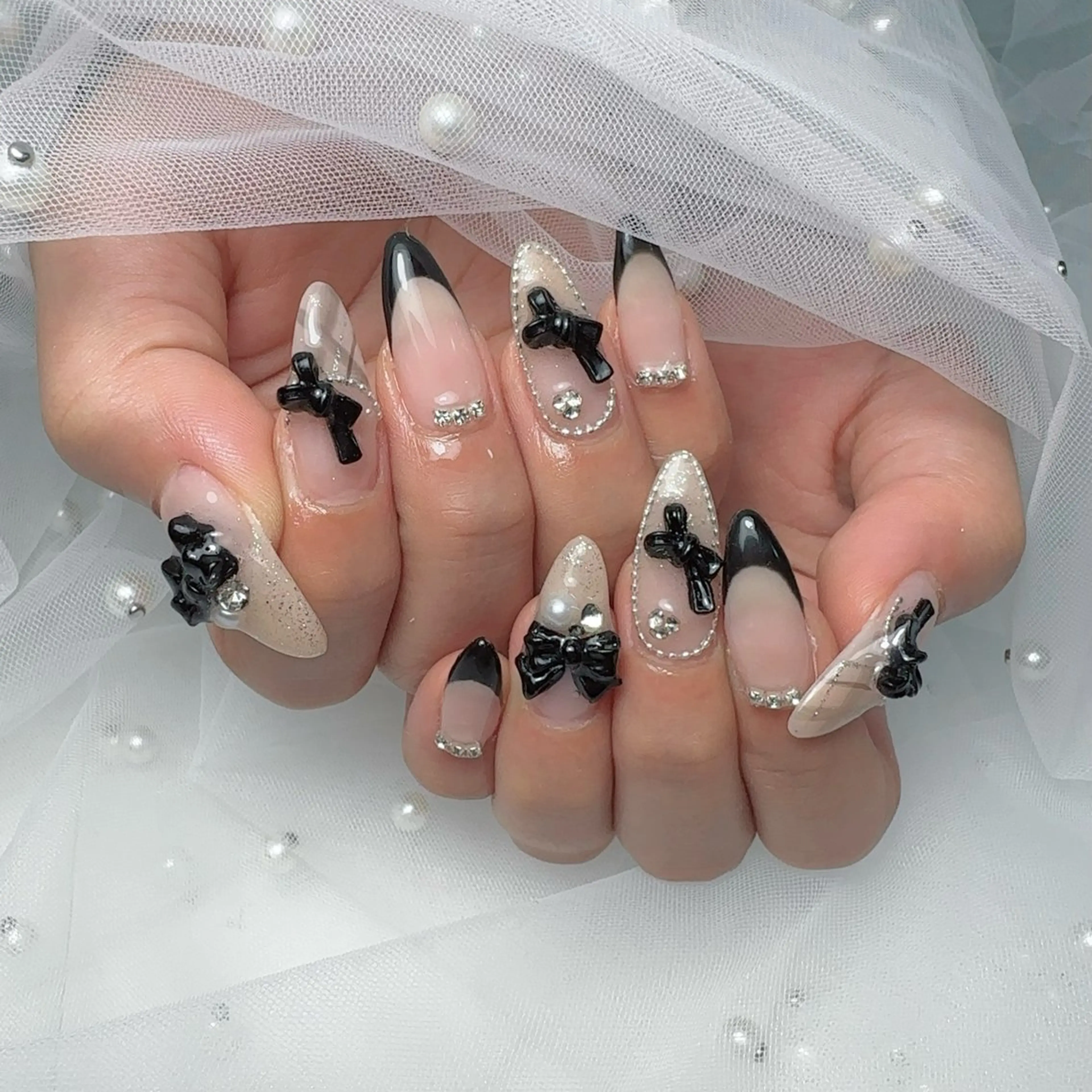 ミディアム ハンドネイル Nailstudio No8のネイルデザイン