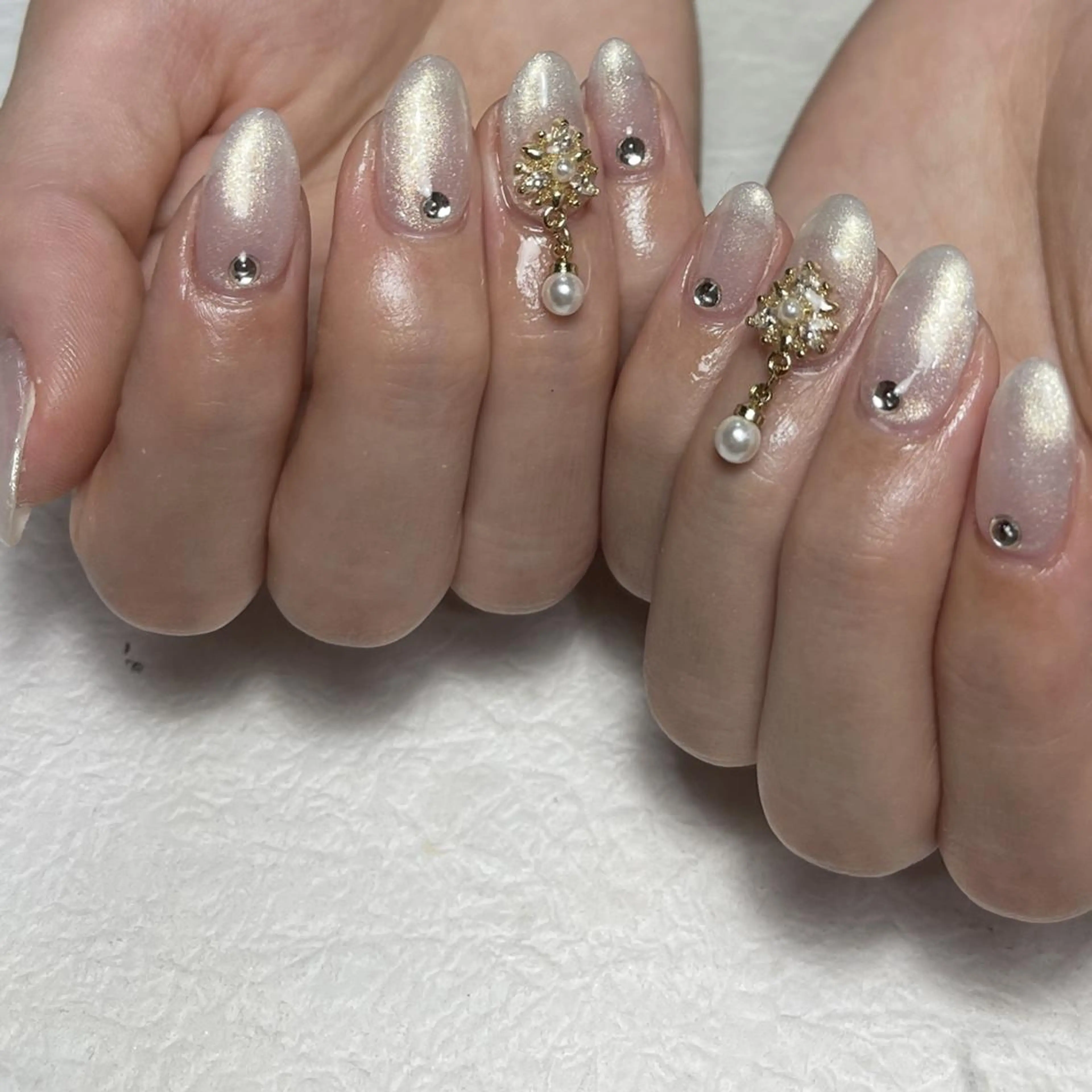 ネイル ジェルネイル ワンカラーネイル パラジェル シンプルネイル ホワイト ハンドネイル Aki 💖ゆちたの部屋のネイルデザイン