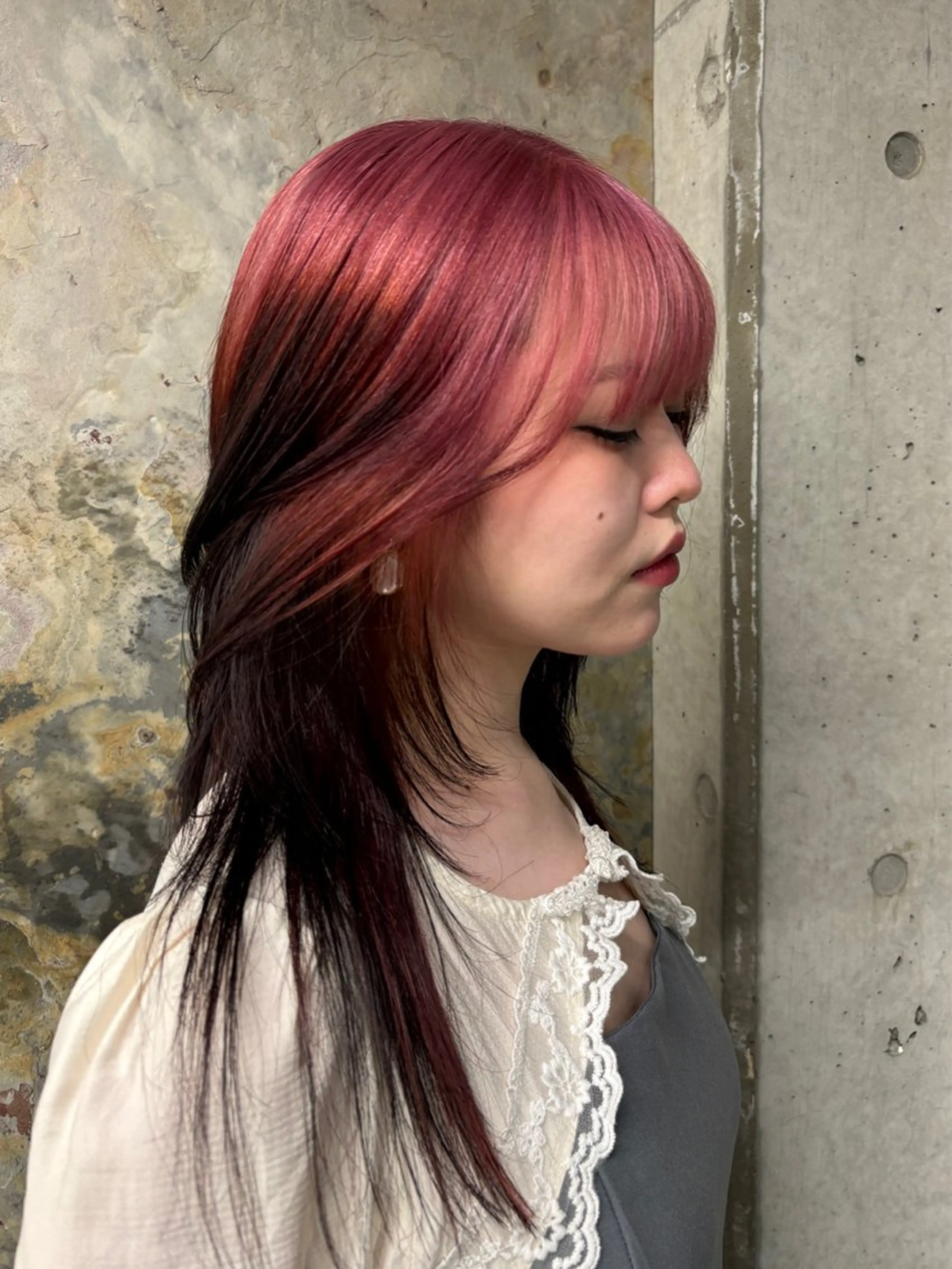 セミロング カラー 中川 舞依のヘアスタイル