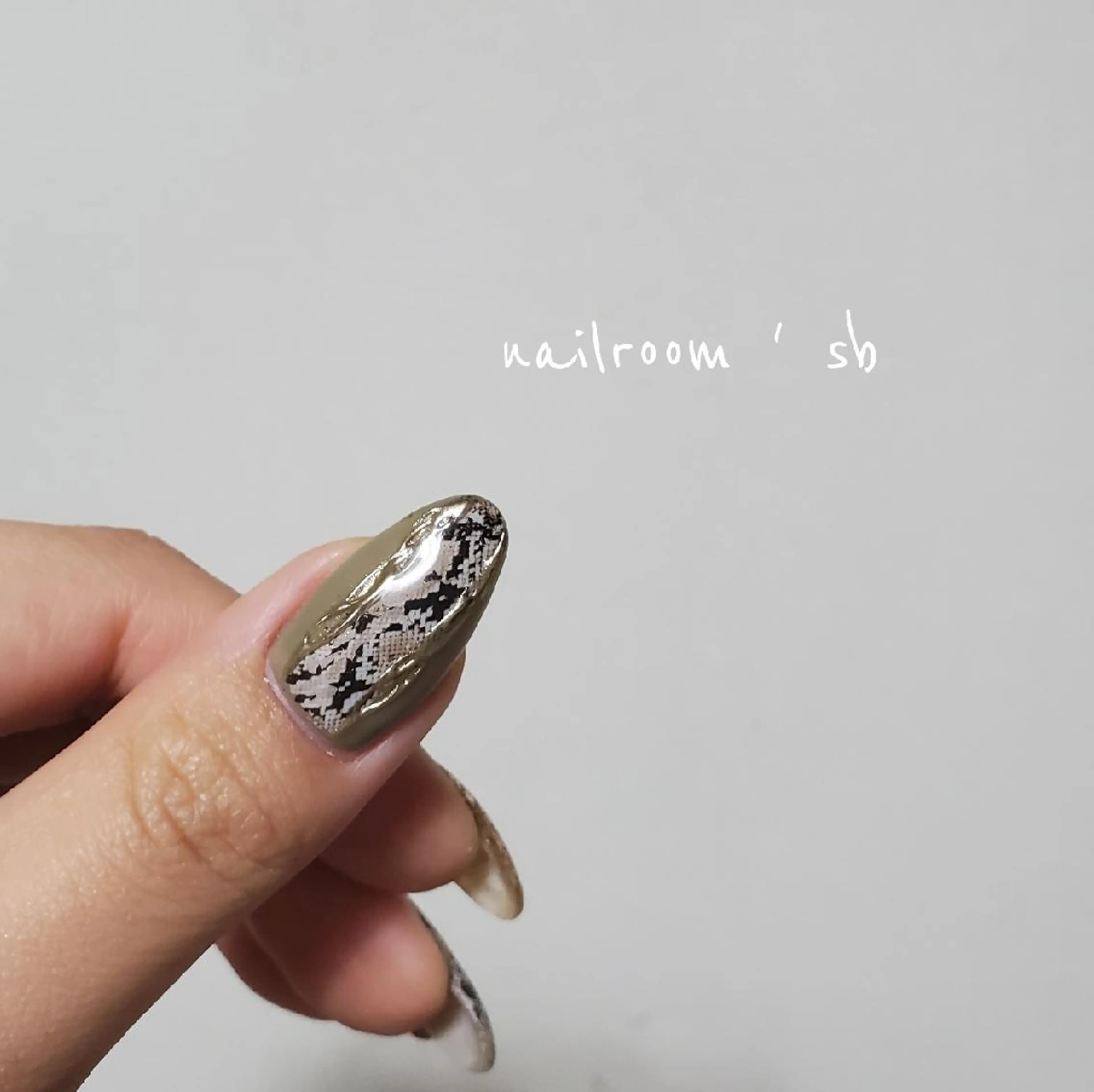 ネイル nailroom‪ sb‪‪𓈒𓂂𓏸のネイルデザイン