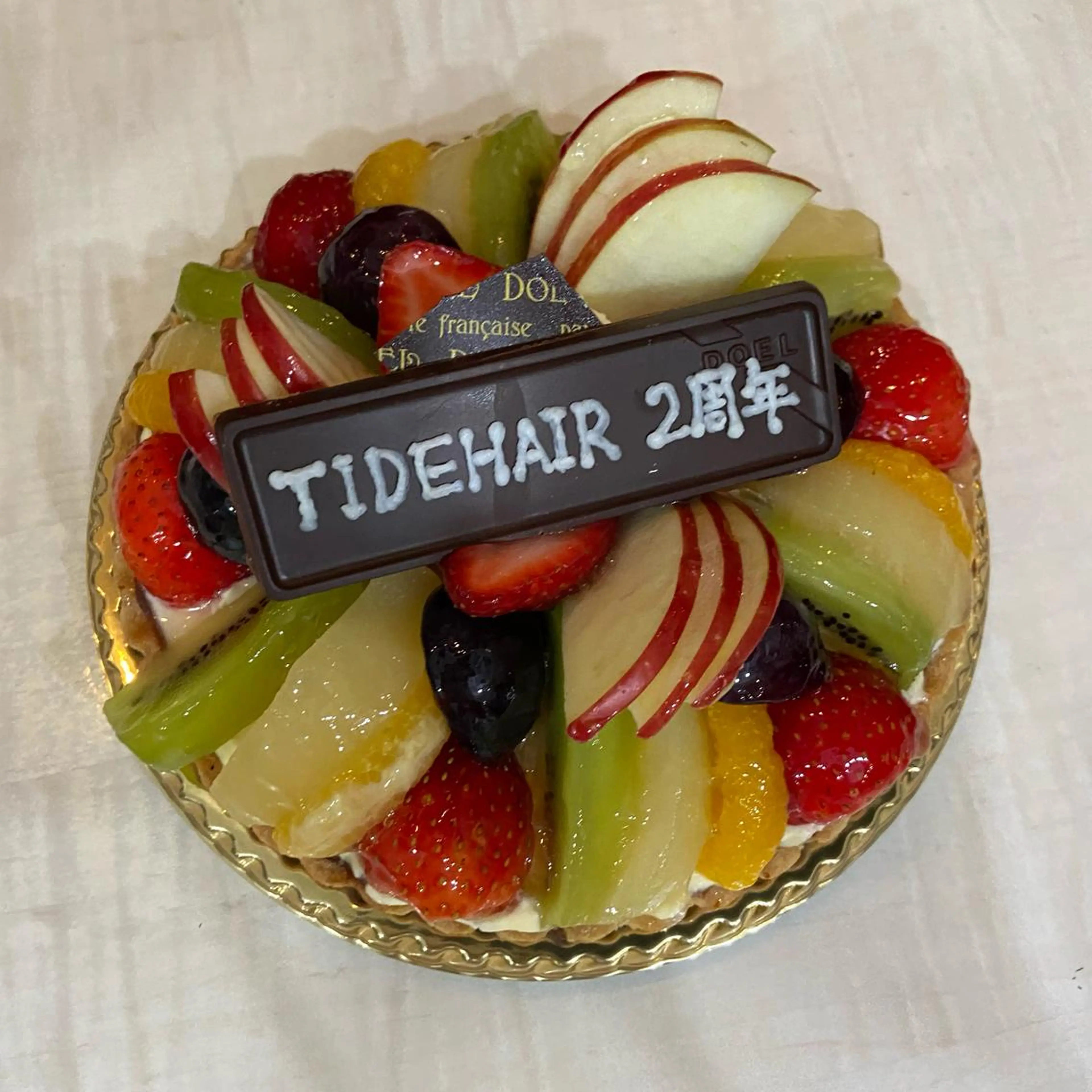 TIDEHAIR SHIHOのヘアスタイル