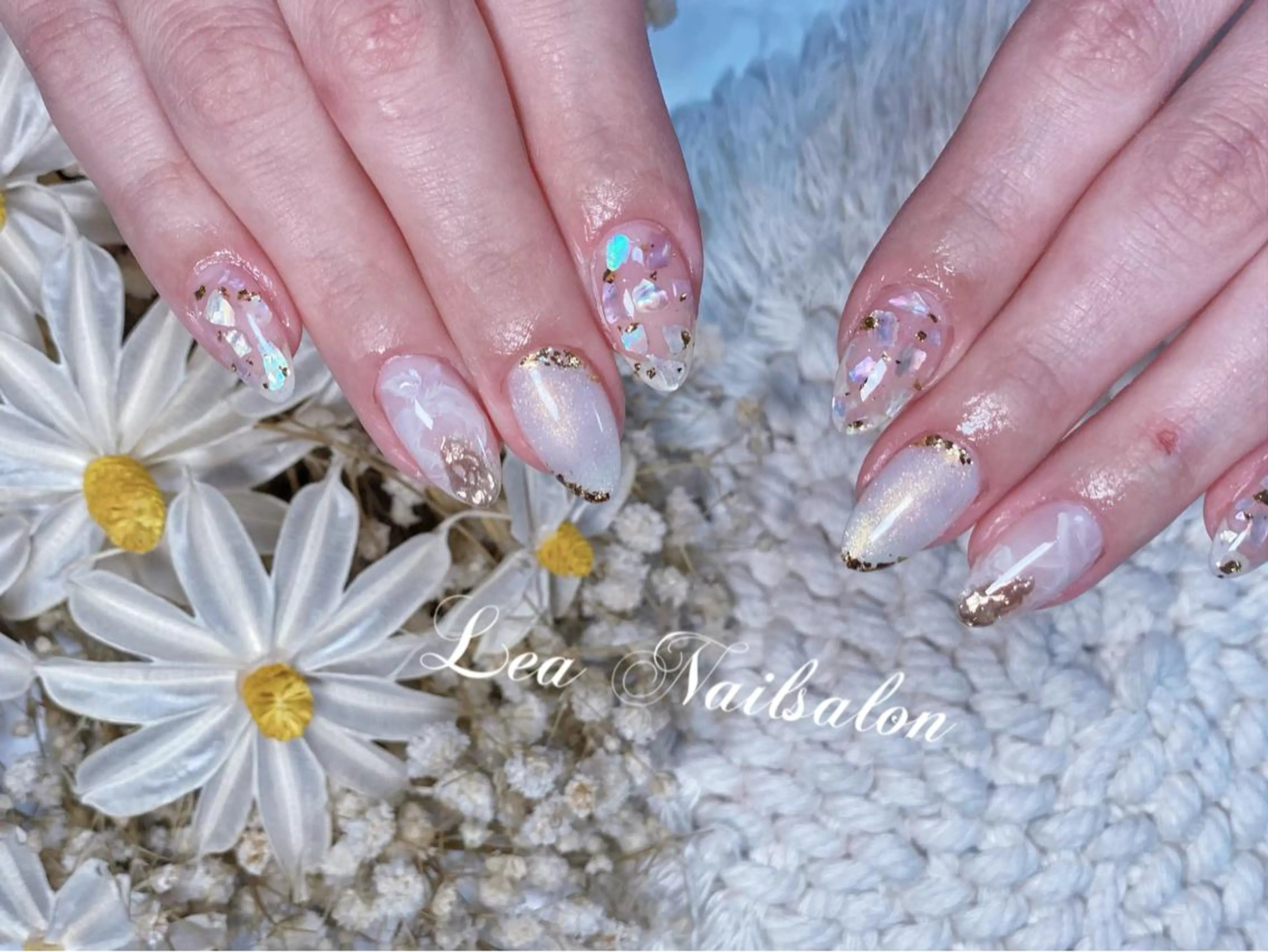 ミディアム カラー ネイル Le’a NailSalonのネイルデザイン