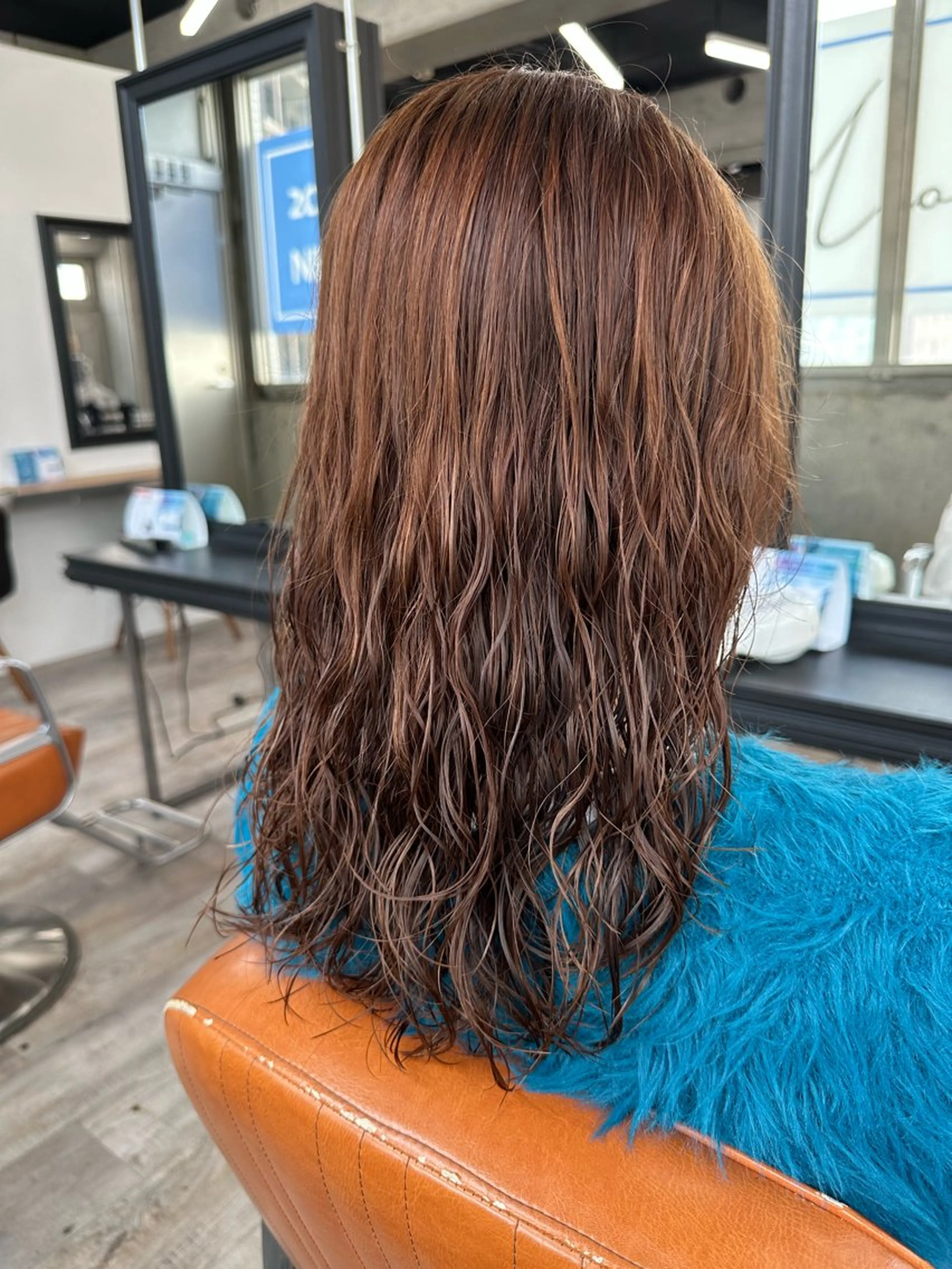 セミロング パーマ セミロングパーマ カット パーマ トリートメント 川口髪質改善ウルトワ 🌈毛島健樹🌈のヘアスタイル