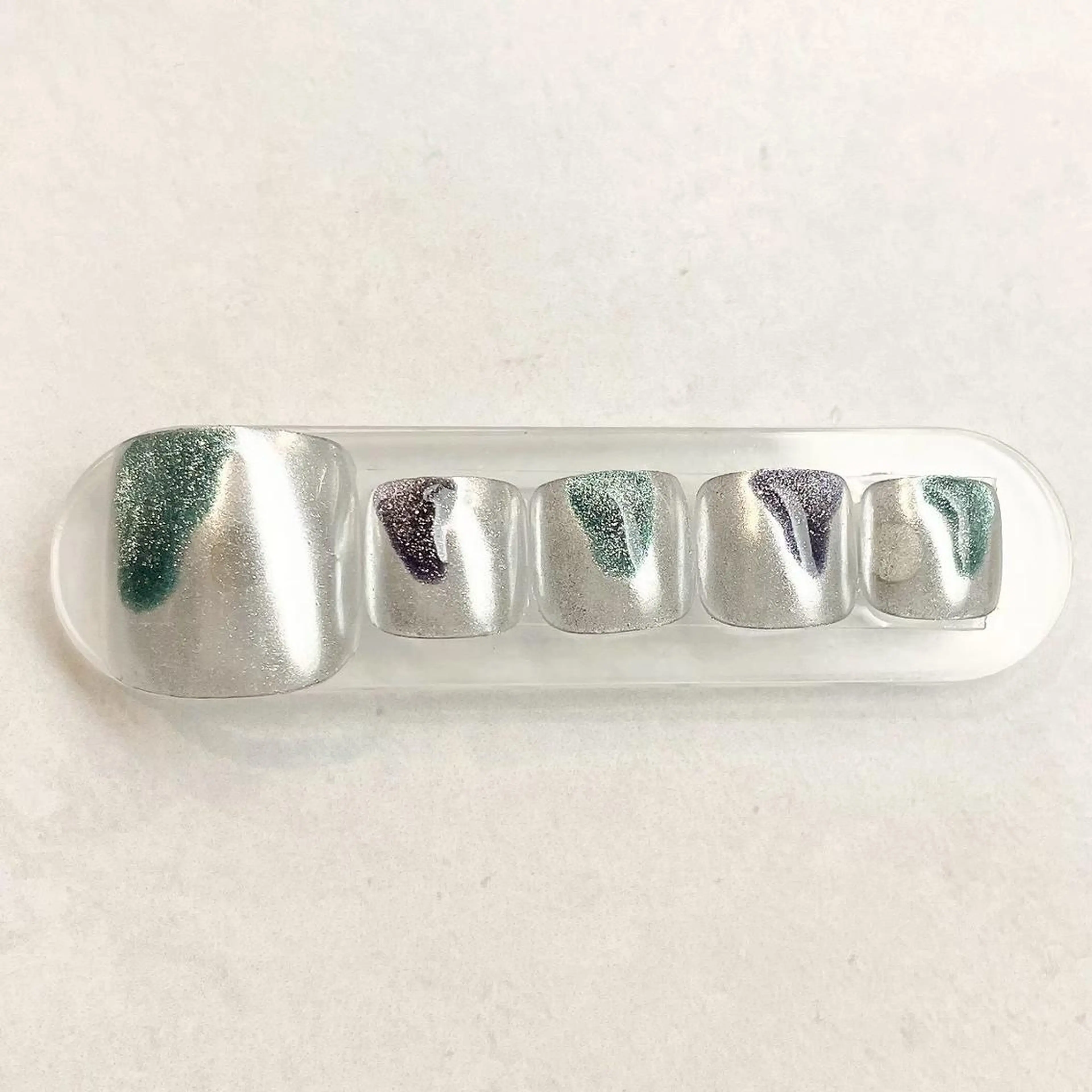 ネイル 丹羽 絵梨花のネイルデザイン