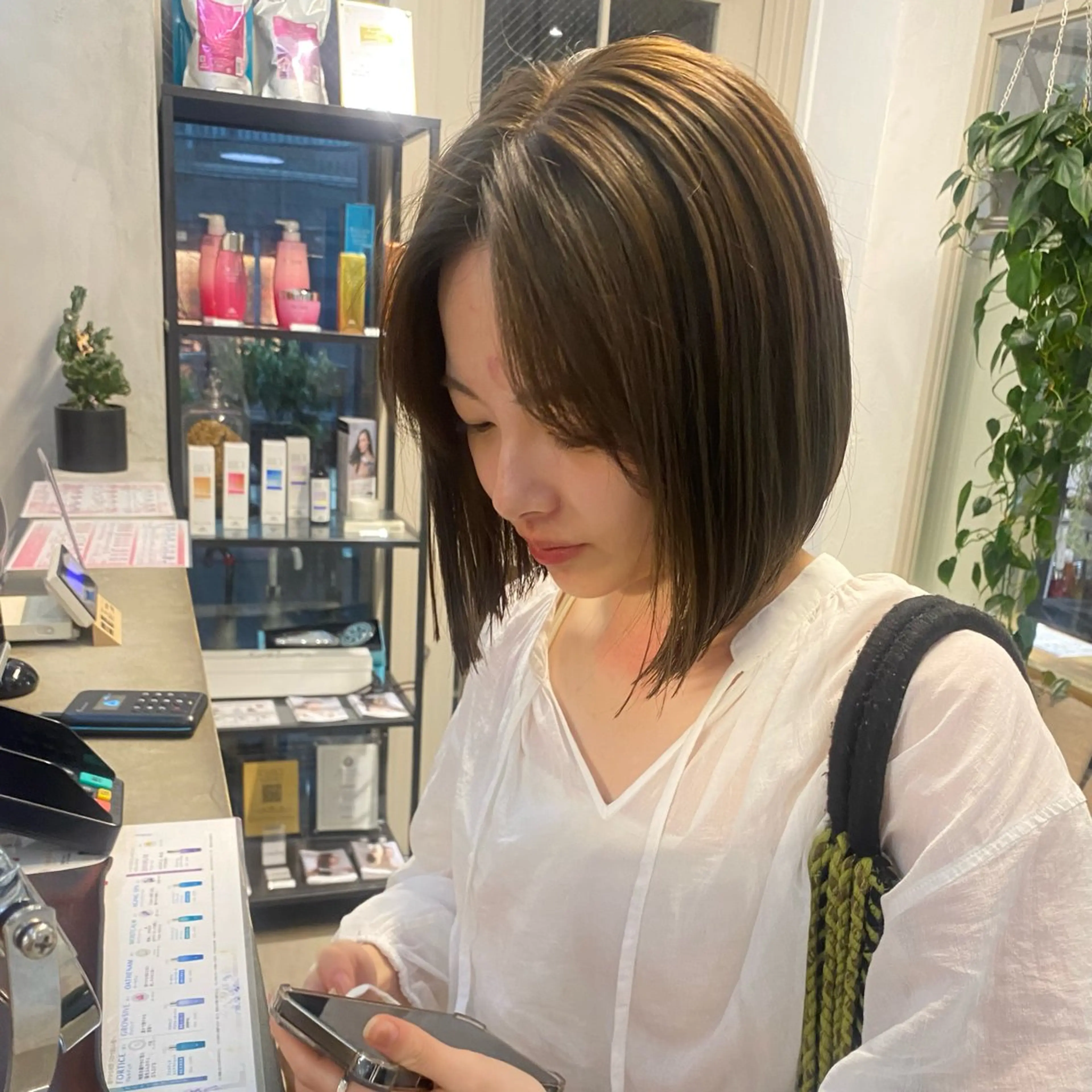 ミディアム カラー カット ヘアカラー トリートメント noa/ 渋谷のヘアスタイル