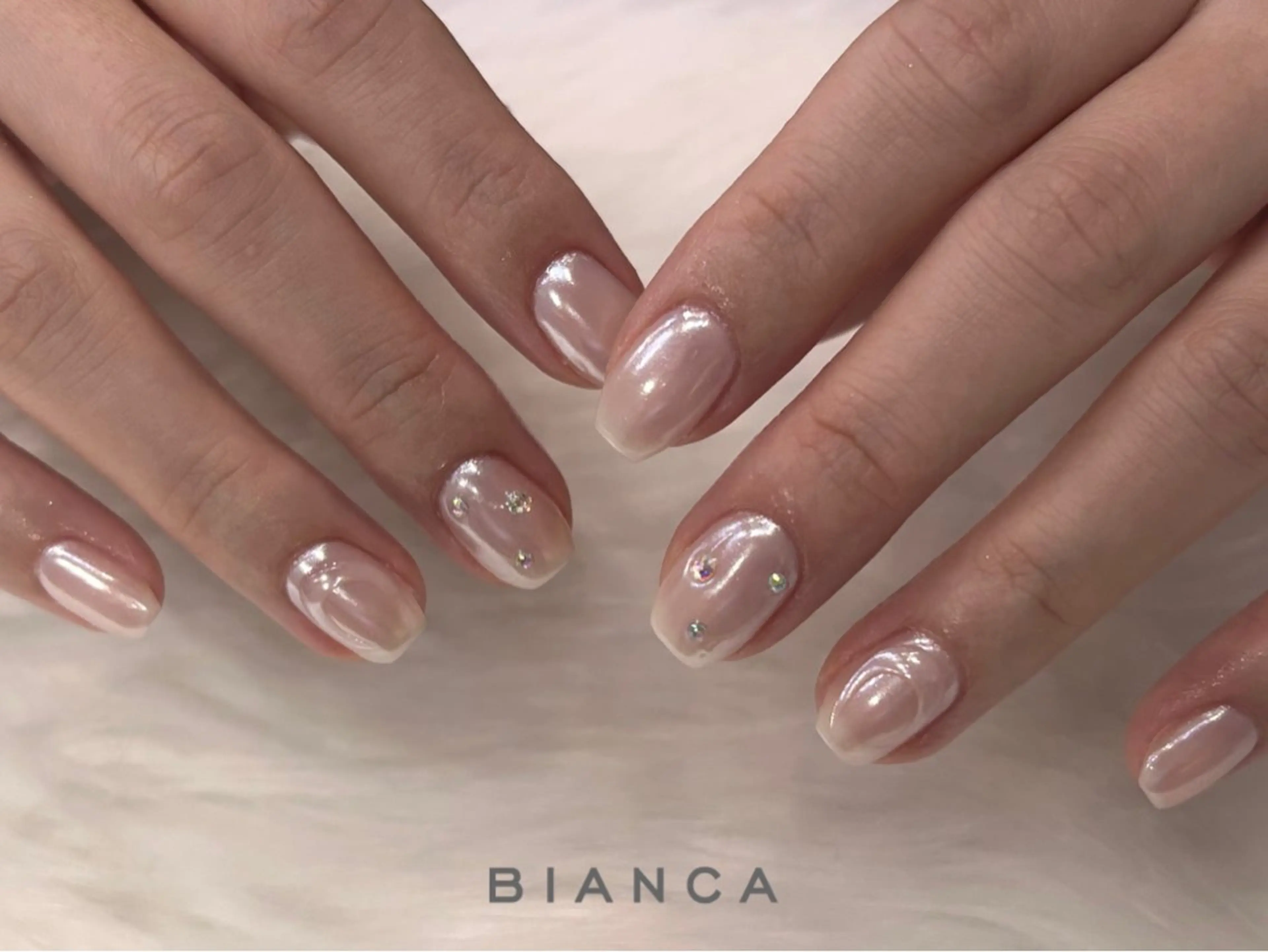 ネイル Bianca ABEのネイルデザイン