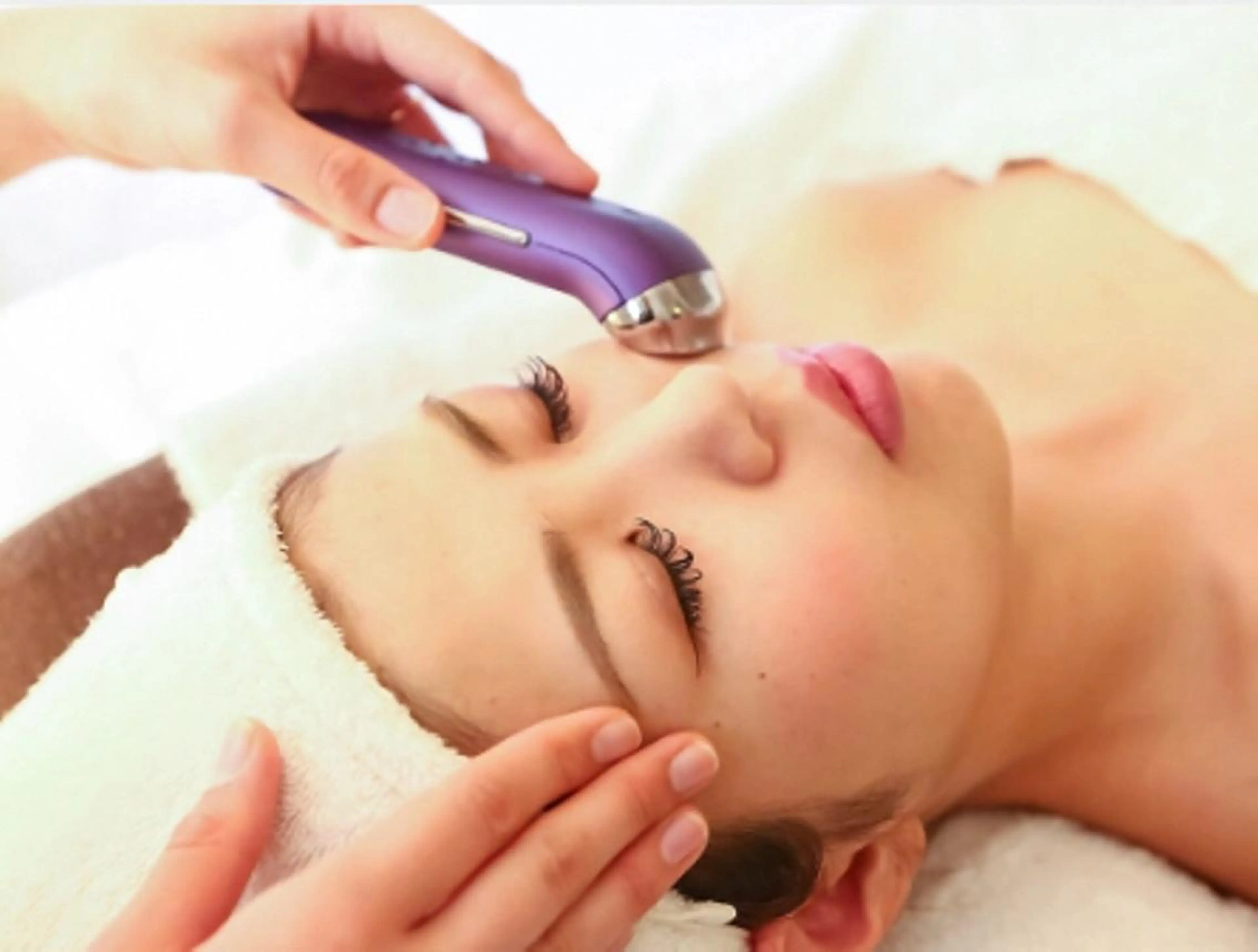 フェイシャルイオン導入(パック付き)の写真