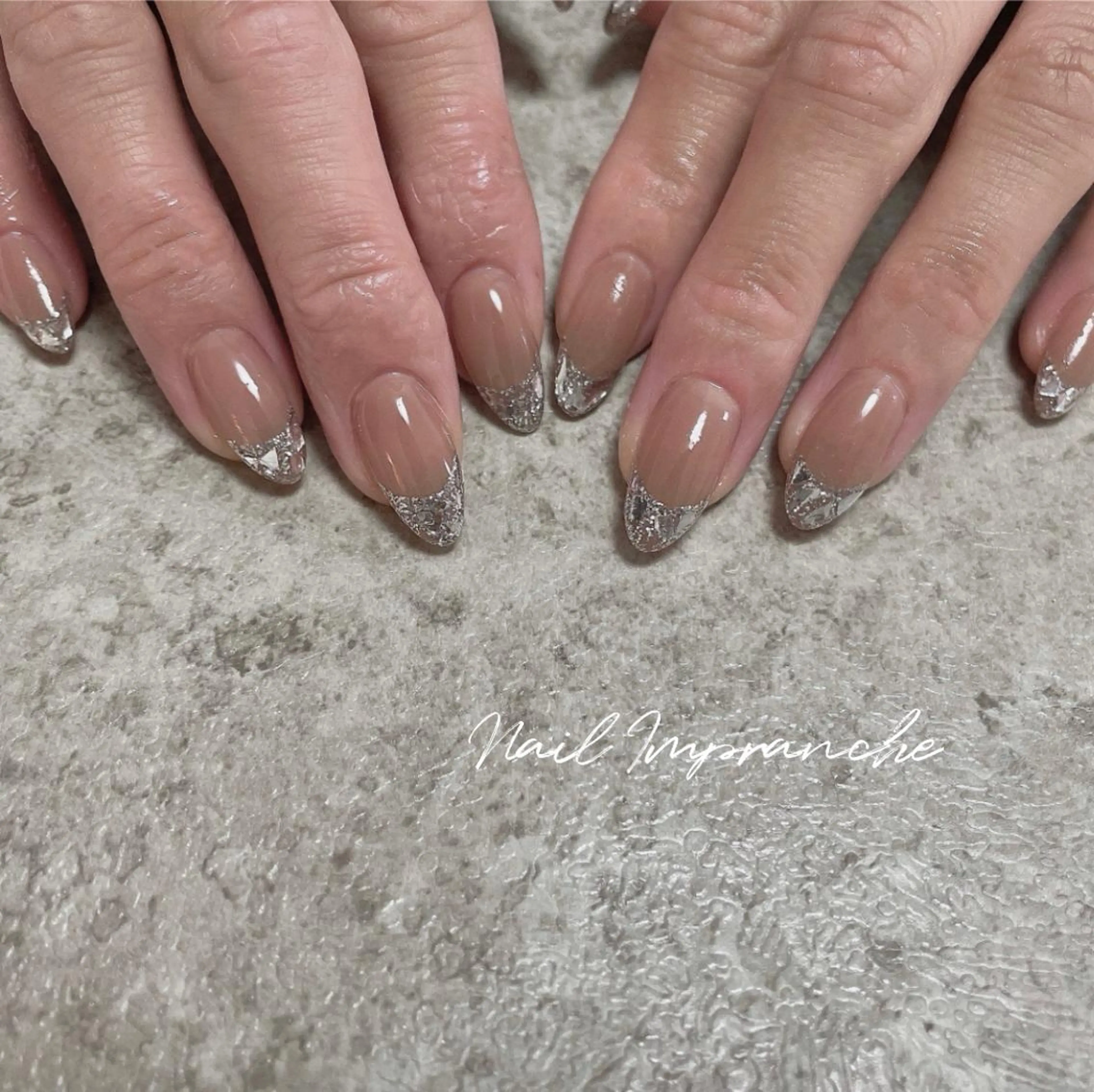 ネイル マツエク・マツパ フレンチネイル ガラスフレンチ ハンドネイル 松井 亜由美のネイルデザイン