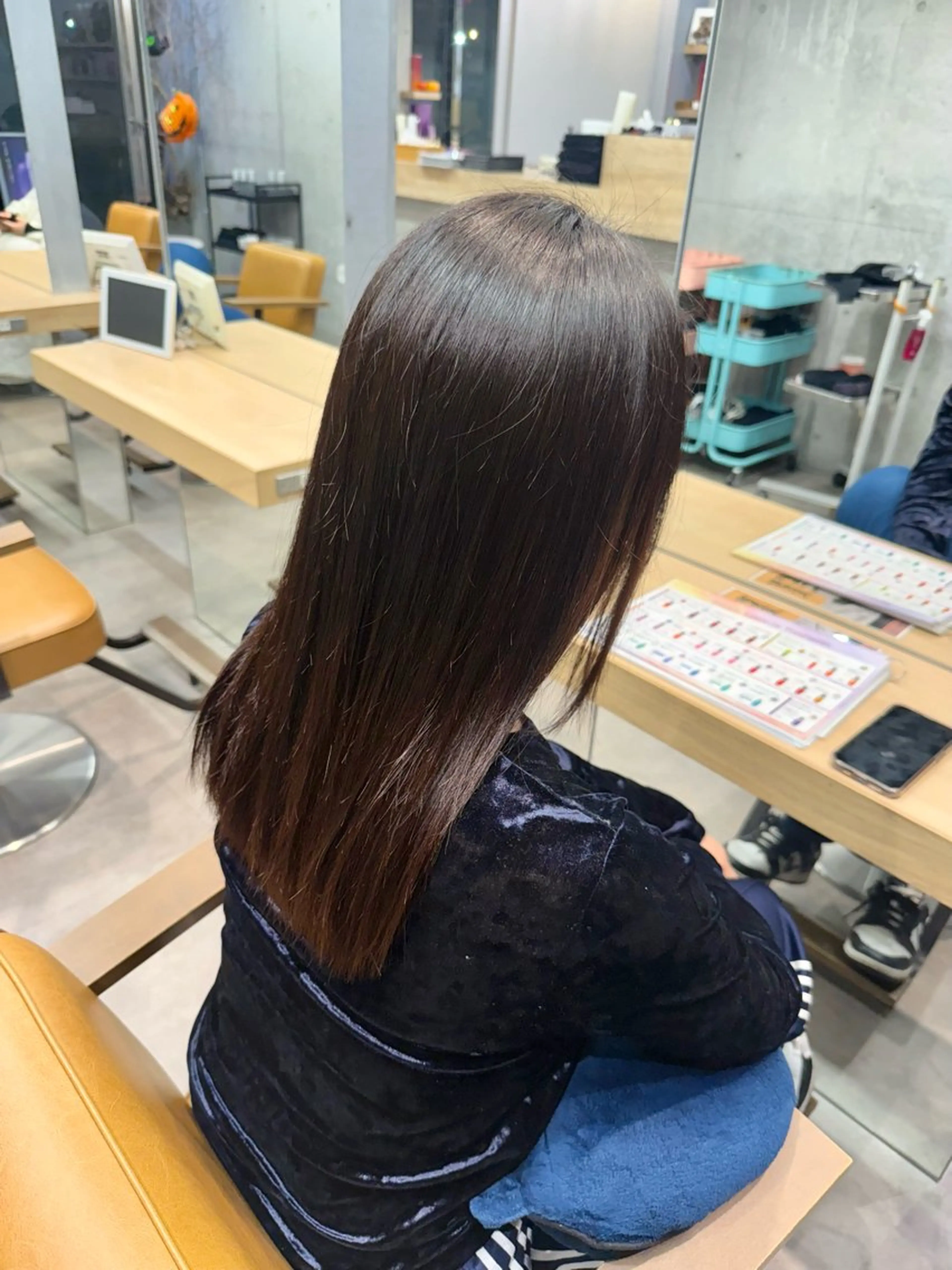 ミディアム 縮毛矯正 トリートメント ヘッドスパ ヘアセット 艶カラー/レイヤー/ 顔周り/ゆな🕊️のヘアスタイル