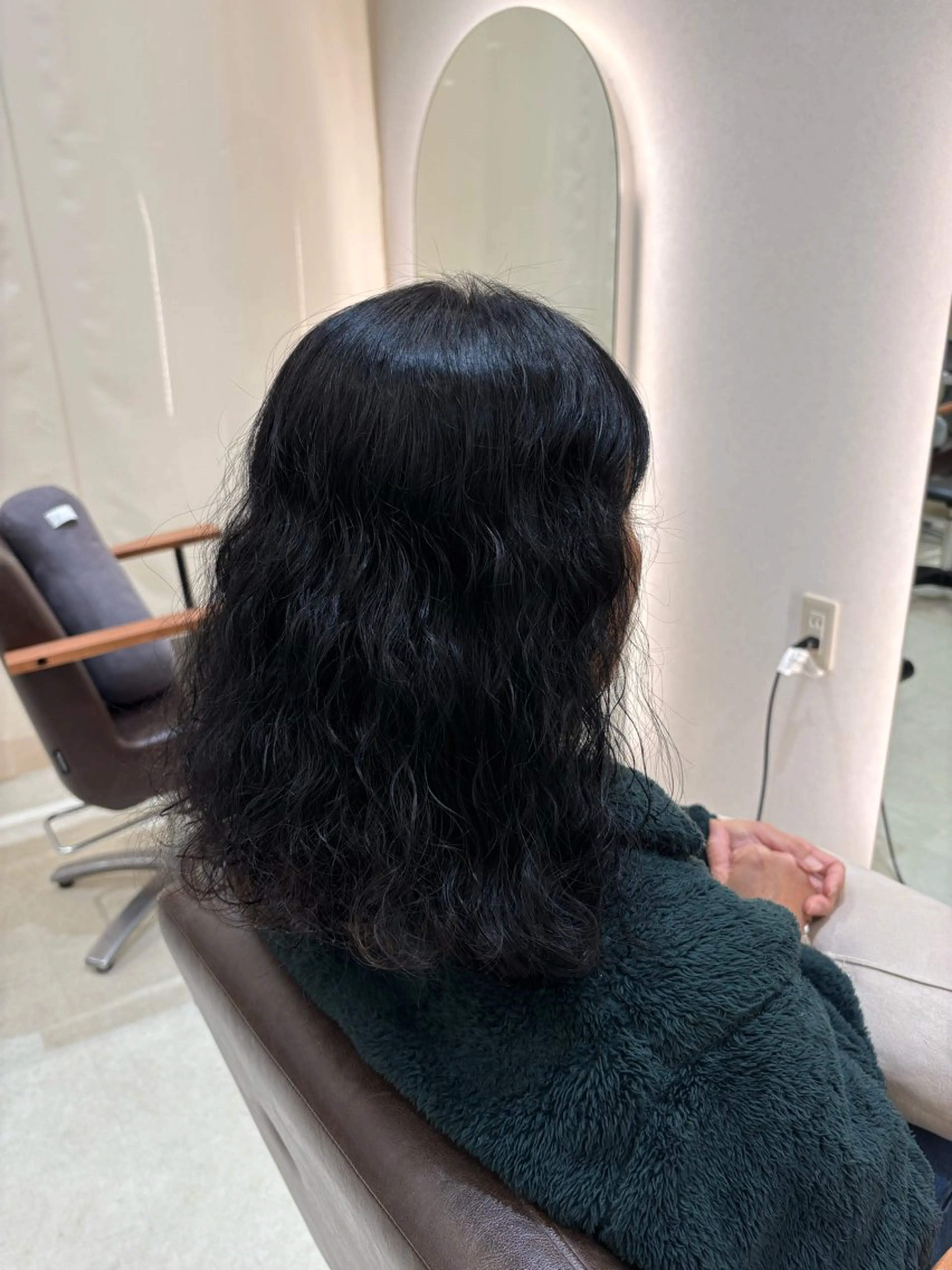 ミディアム パーマ ゆうな VISAGE dioのヘアスタイル