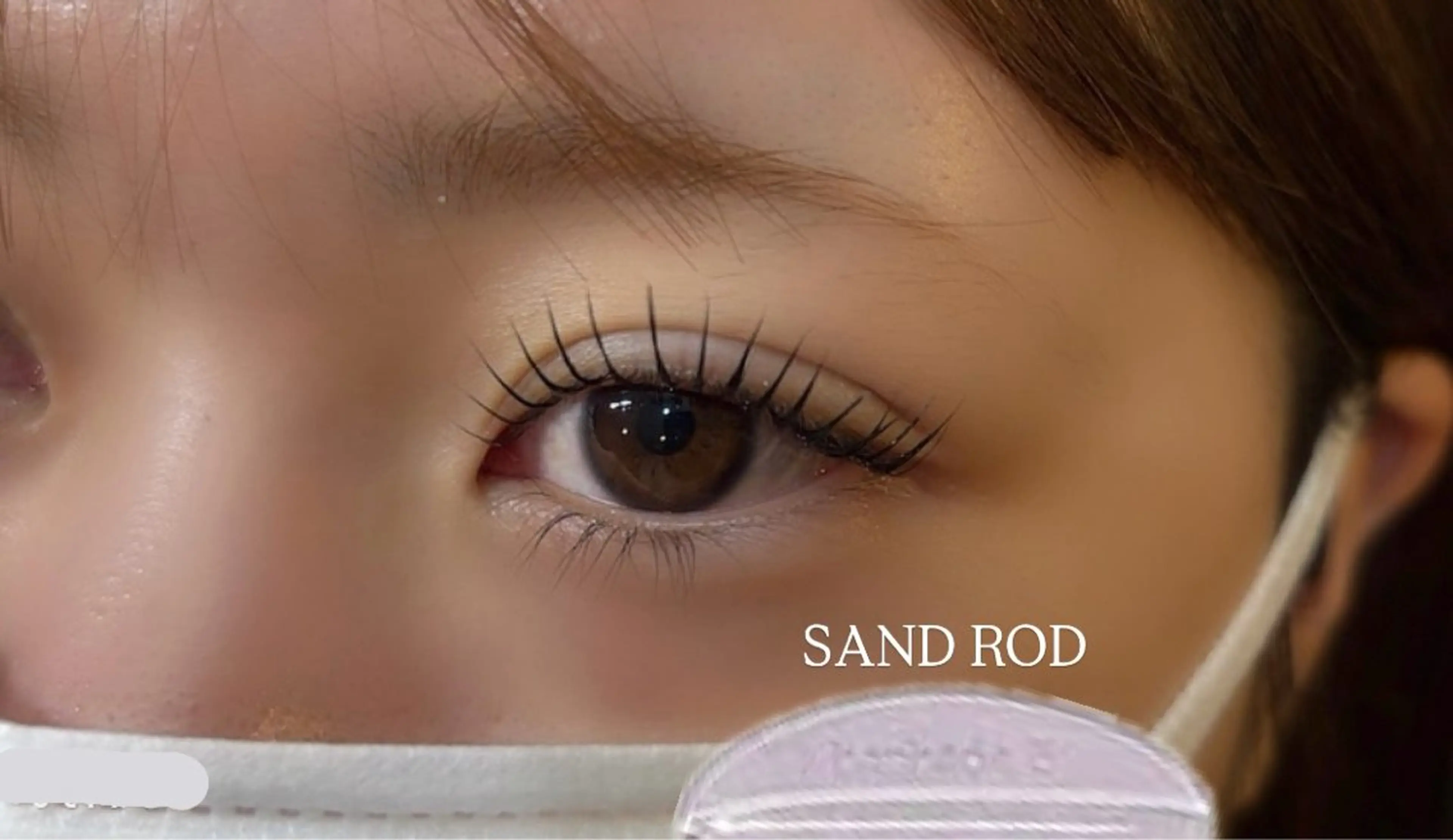 マツエク・マツパ 束感まつ毛 韓国風マツエク I am MISAKIの眉毛・アイブロウイメージ