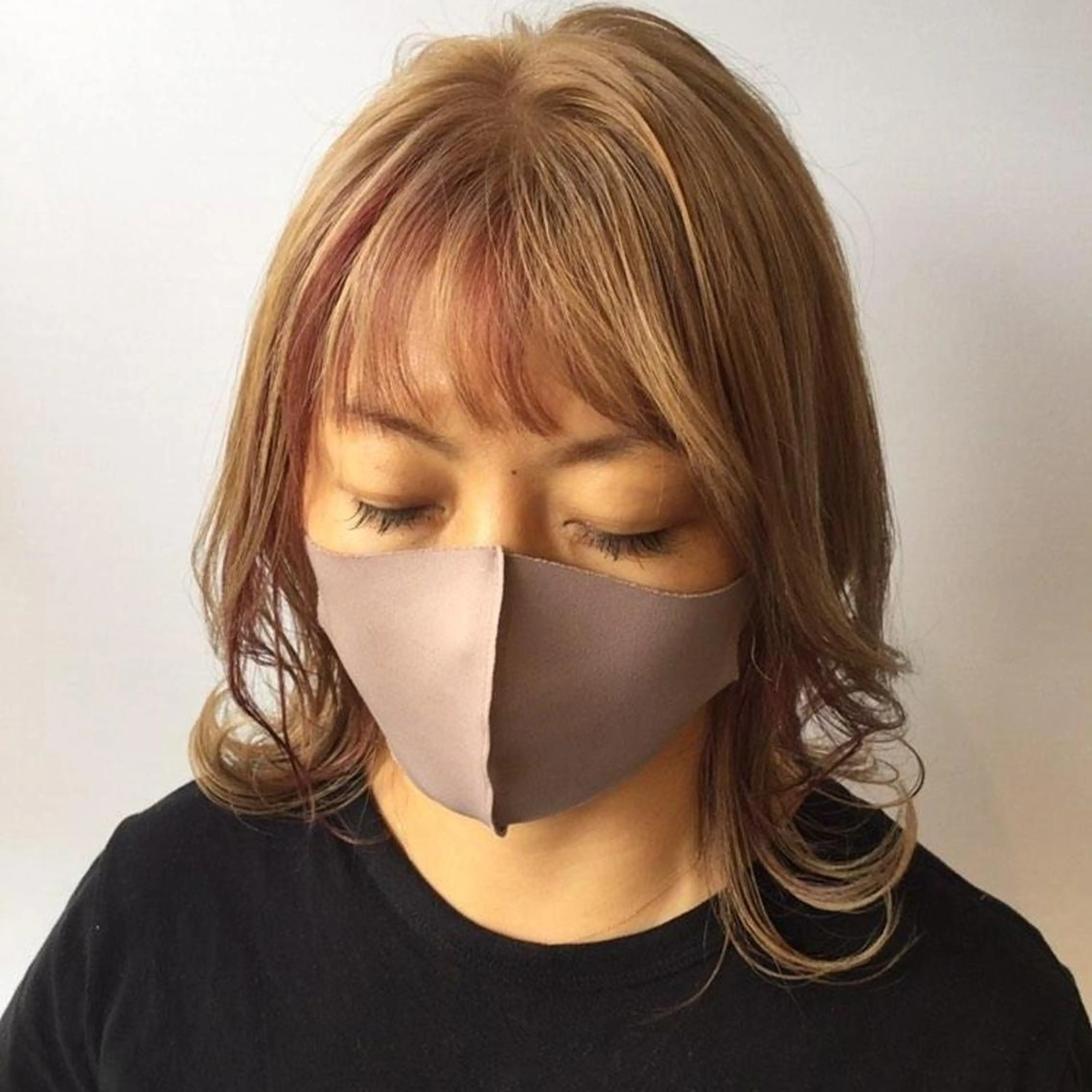 ミディアム カラー インナーカラー ピンクカラー 顔周りカット ヘアカラー トリートメント ブリーチ/ヘアケア/ 艶髪/イギチハルのヘアスタイル