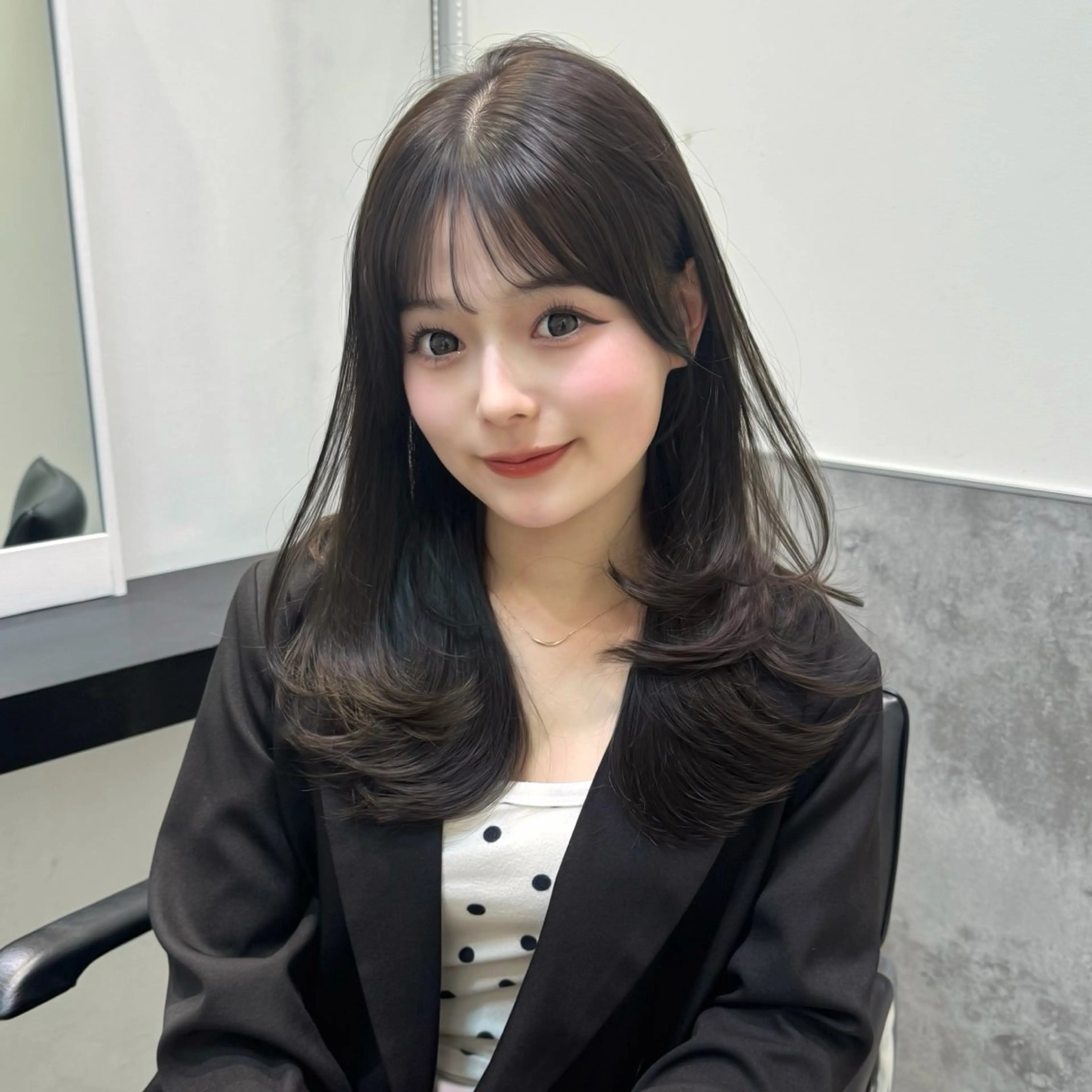 セミロング カラー ベージュカラー レイヤーカット カット ヘアカラー トリートメント 韓国系支持率No.1 レイヤー特化/きょうのヘアスタイル