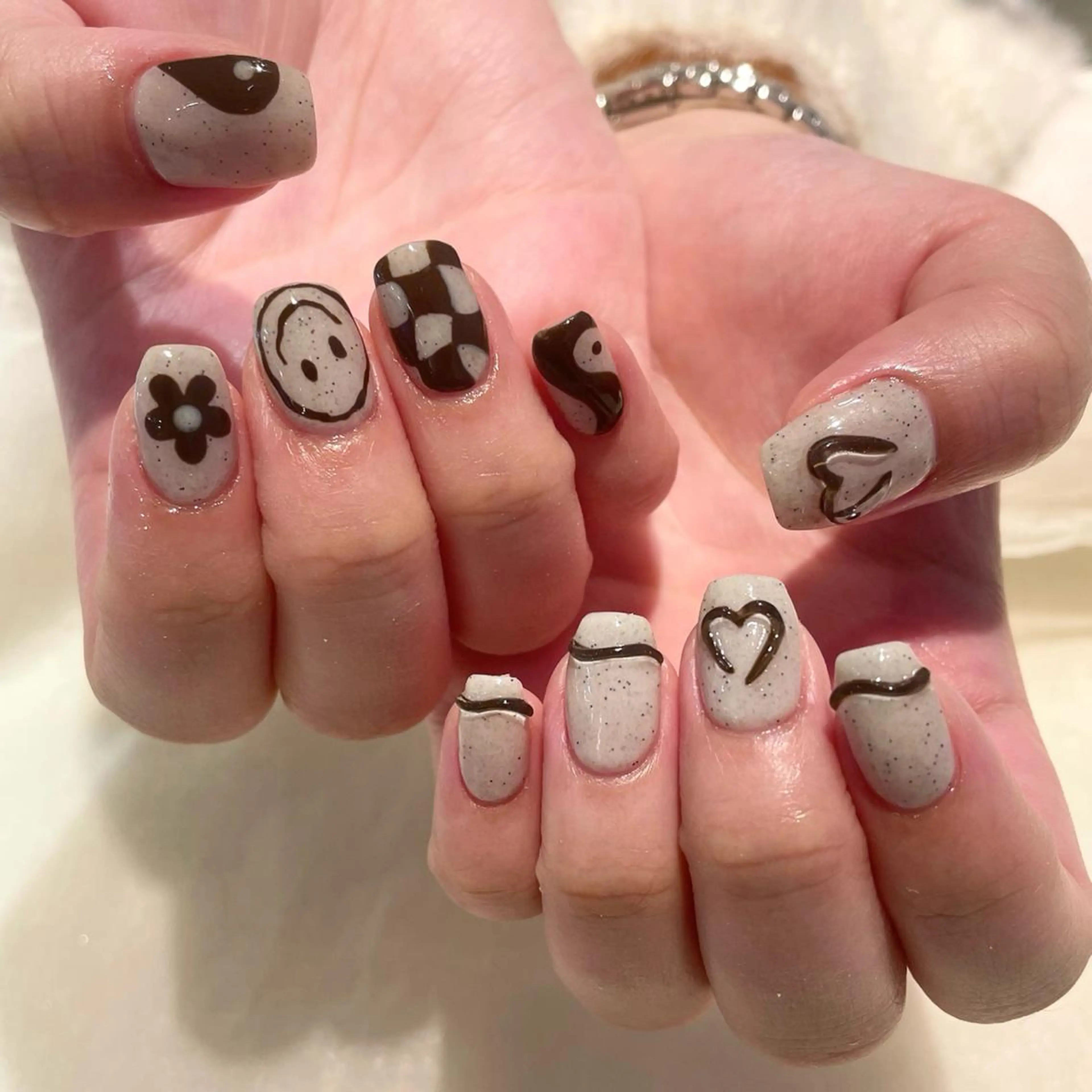 ネイル ハンドネイル 新井 ひなののネイルデザイン