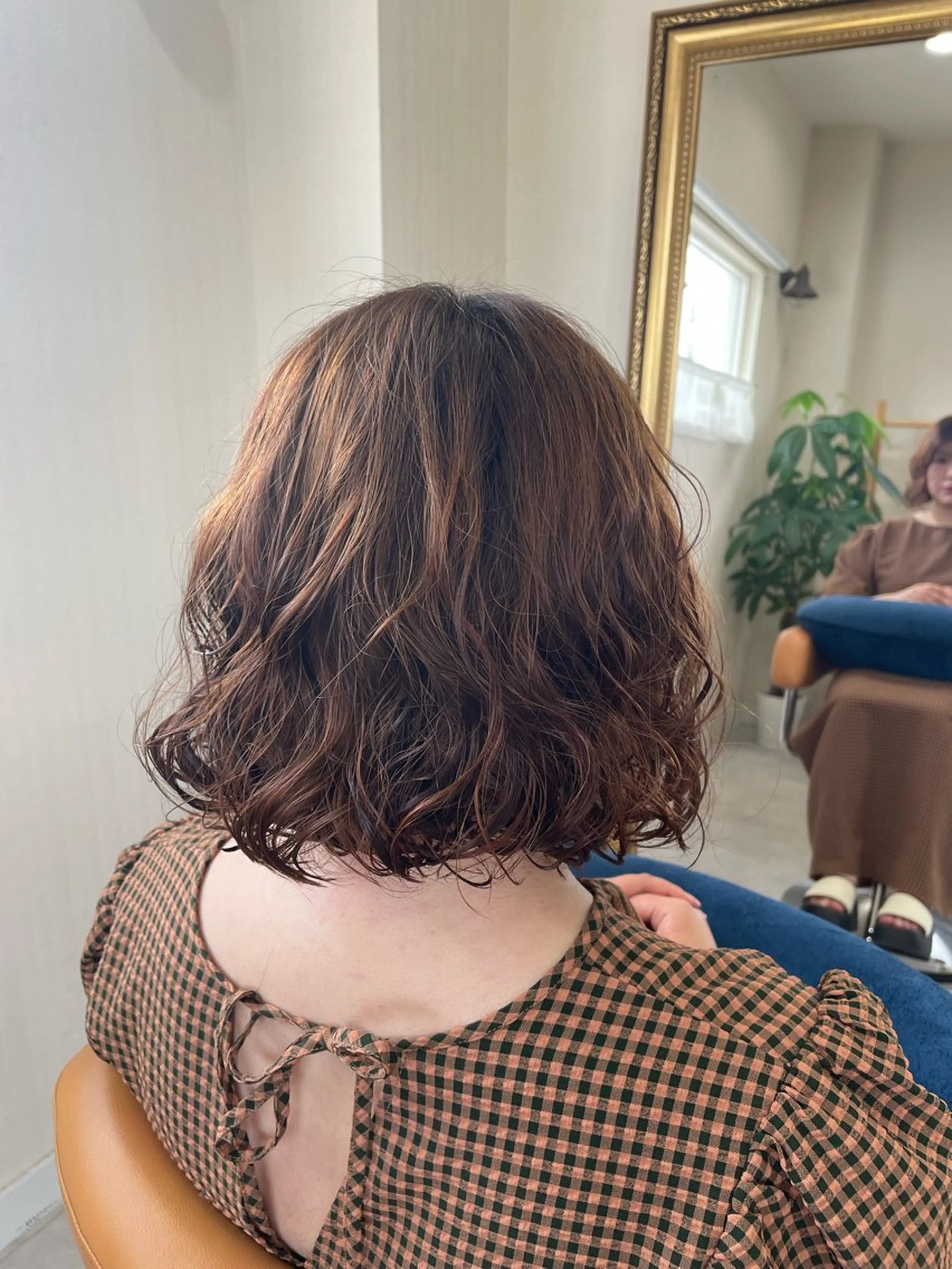 ミディアム パーマ カット パーマ 髪の家 tikiのヘアスタイル