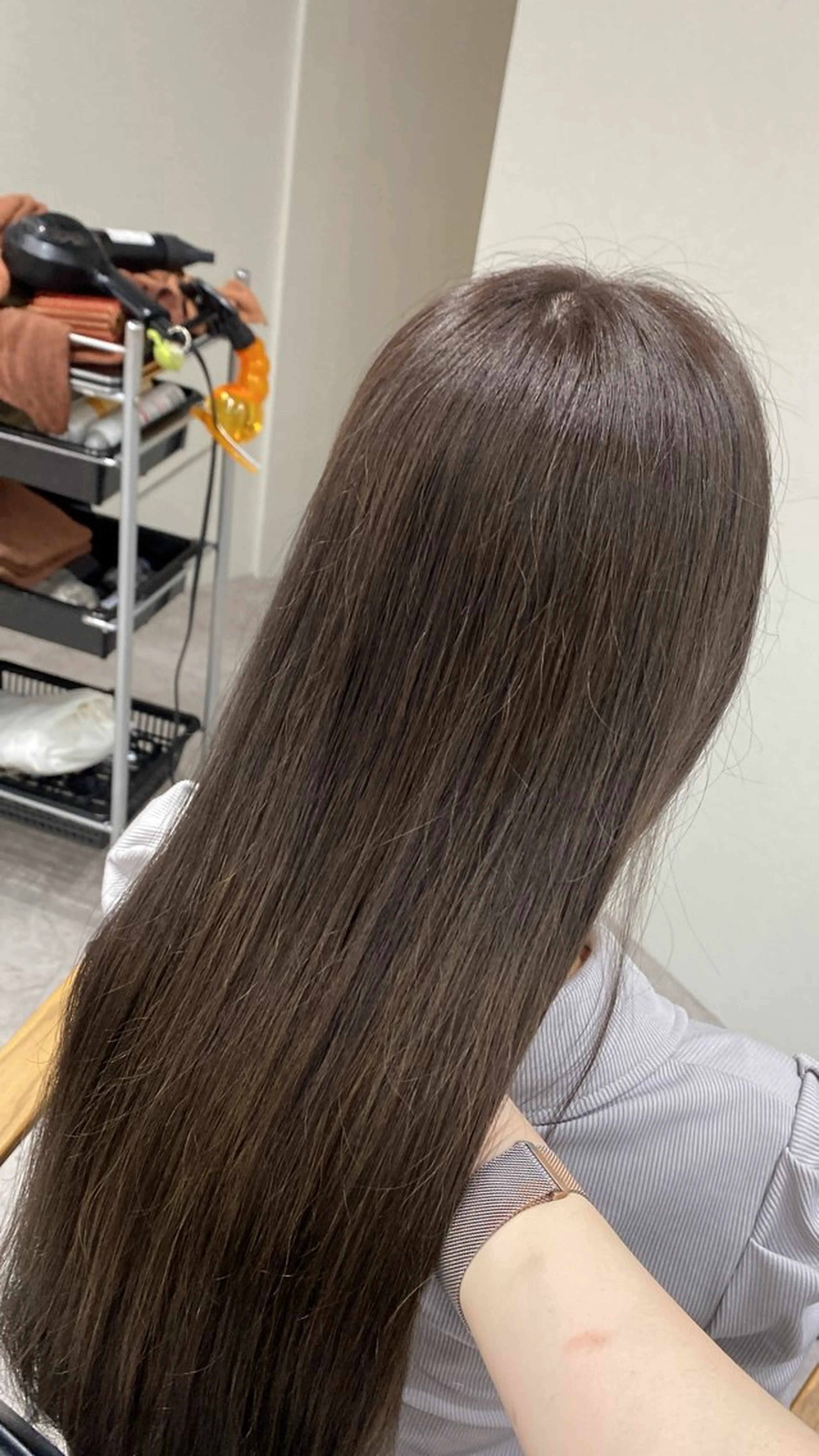 ミディアム カラー ヘアアレンジ ブリーチ グレージュ ヘアカラー ボブ /ニュアンス/ satomi🧸💖のヘアスタイル