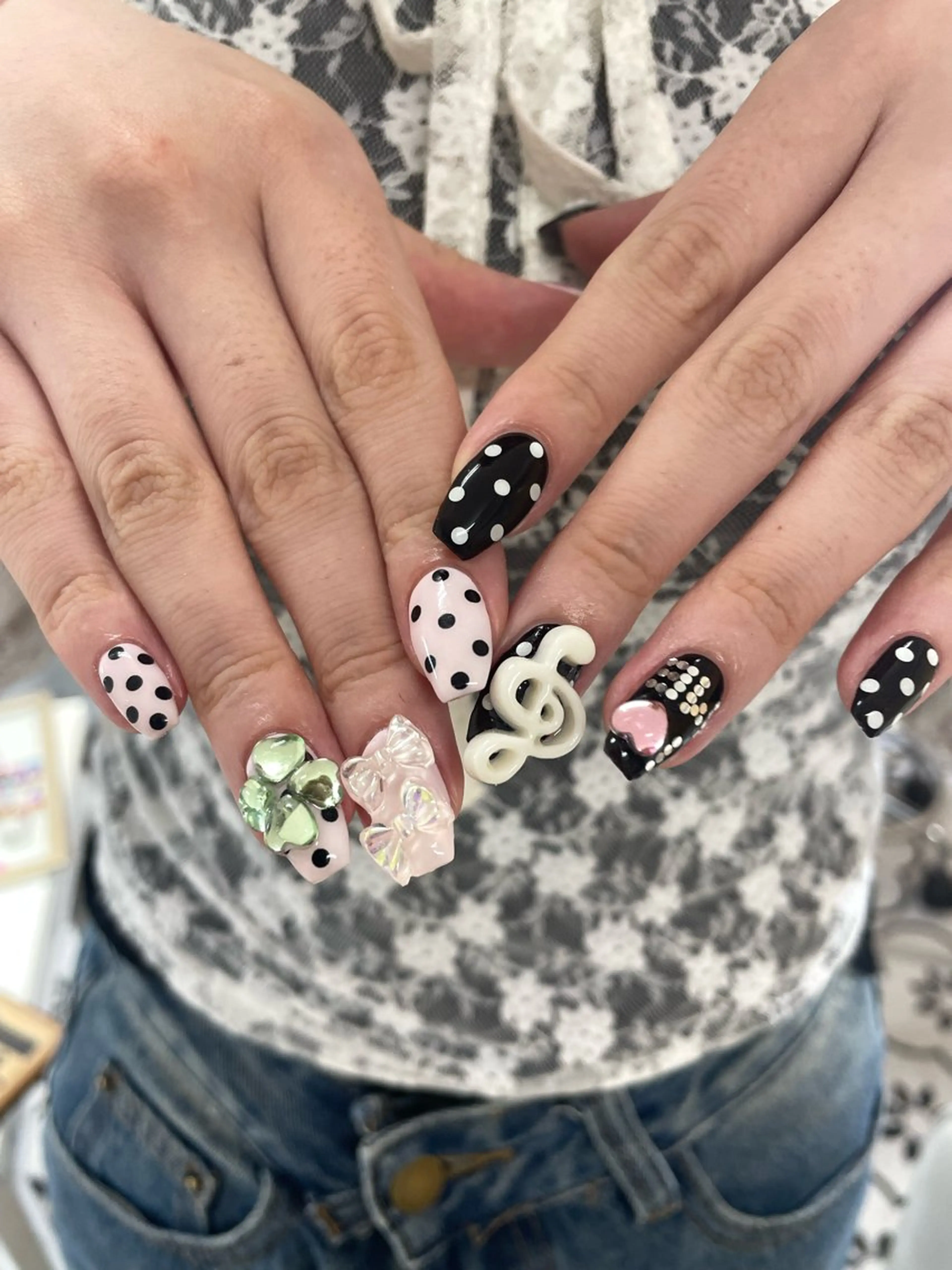 ネイル ハンドネイル koyu 🩶のネイルデザイン